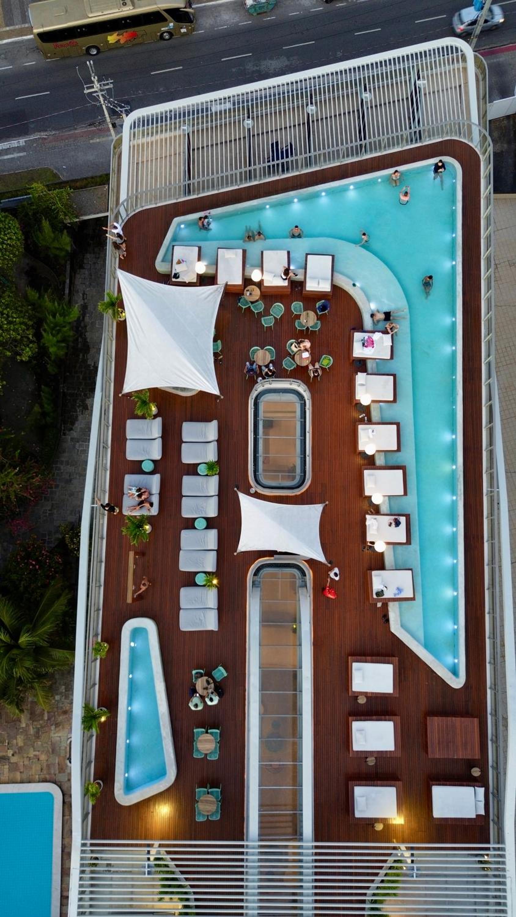 Setai Yacht Premium #307 by AcalMar Flats