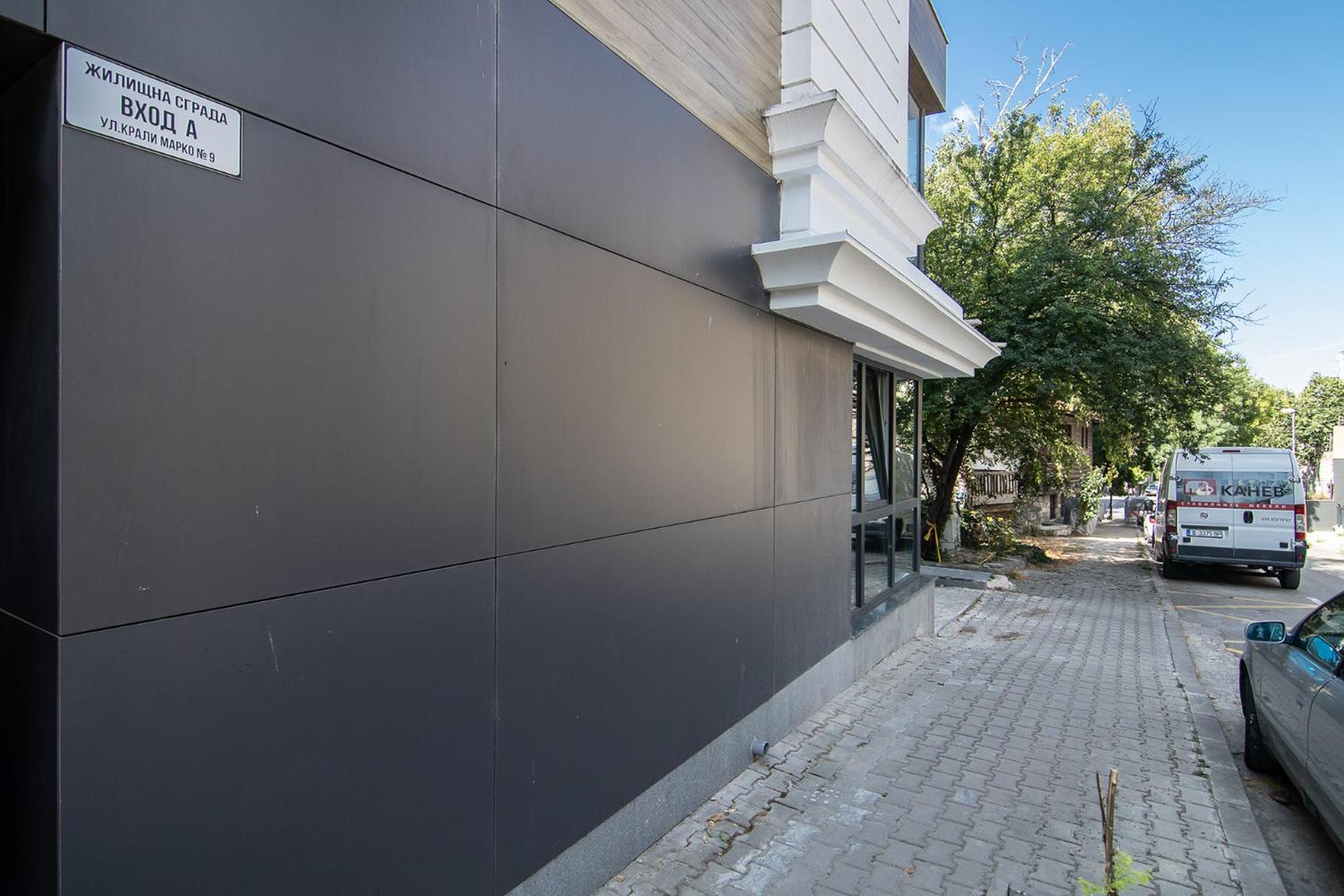 Tiny studio in center of Varna