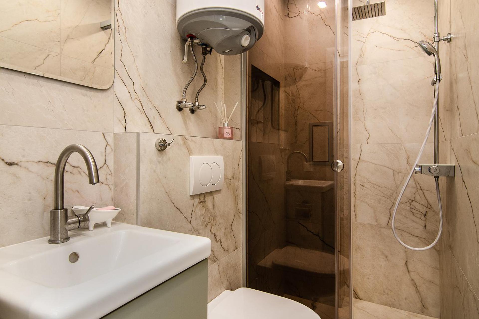 Tiny studio in center of Varna