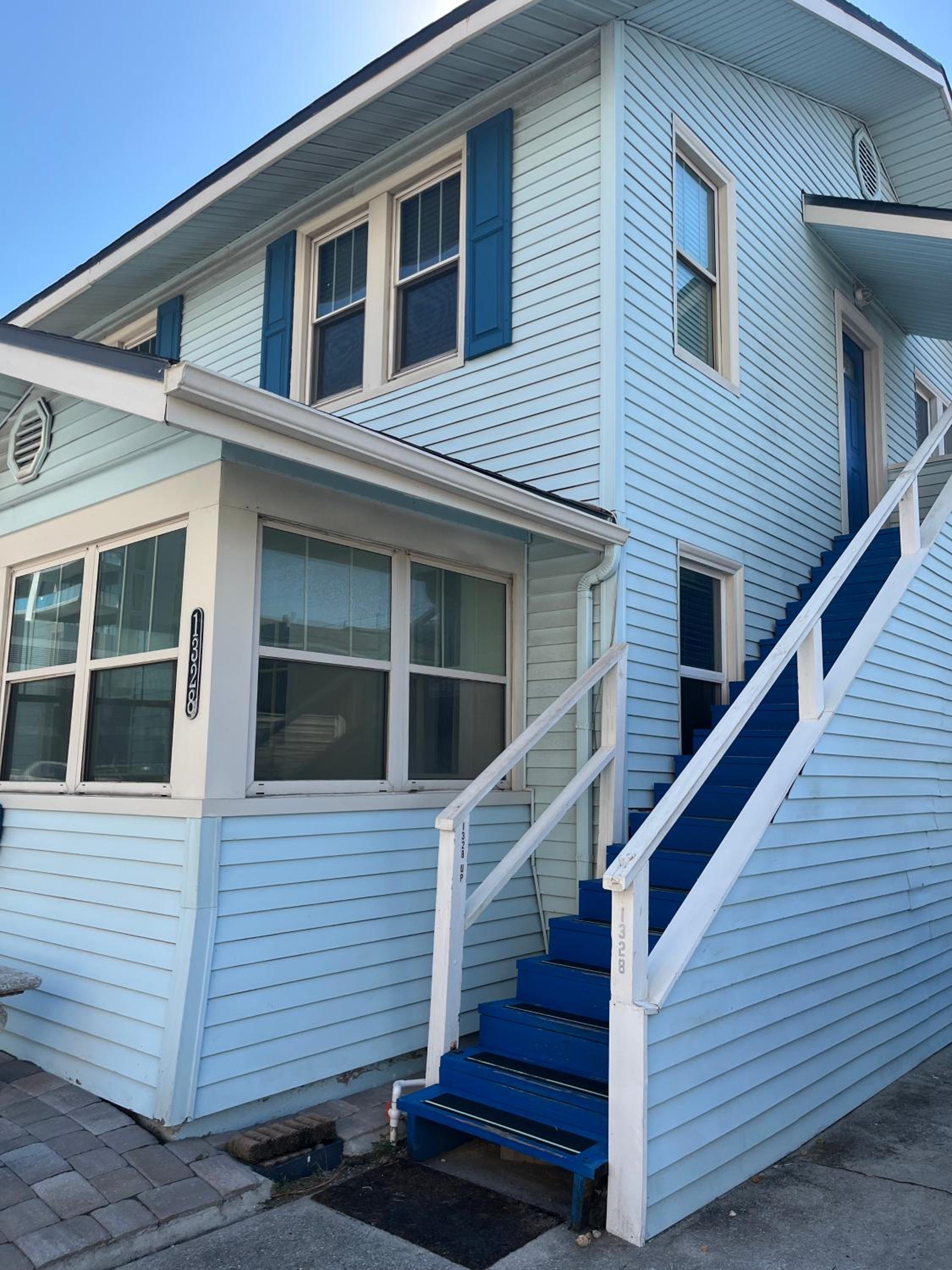 Jax Beach Bungalow Units view 3
