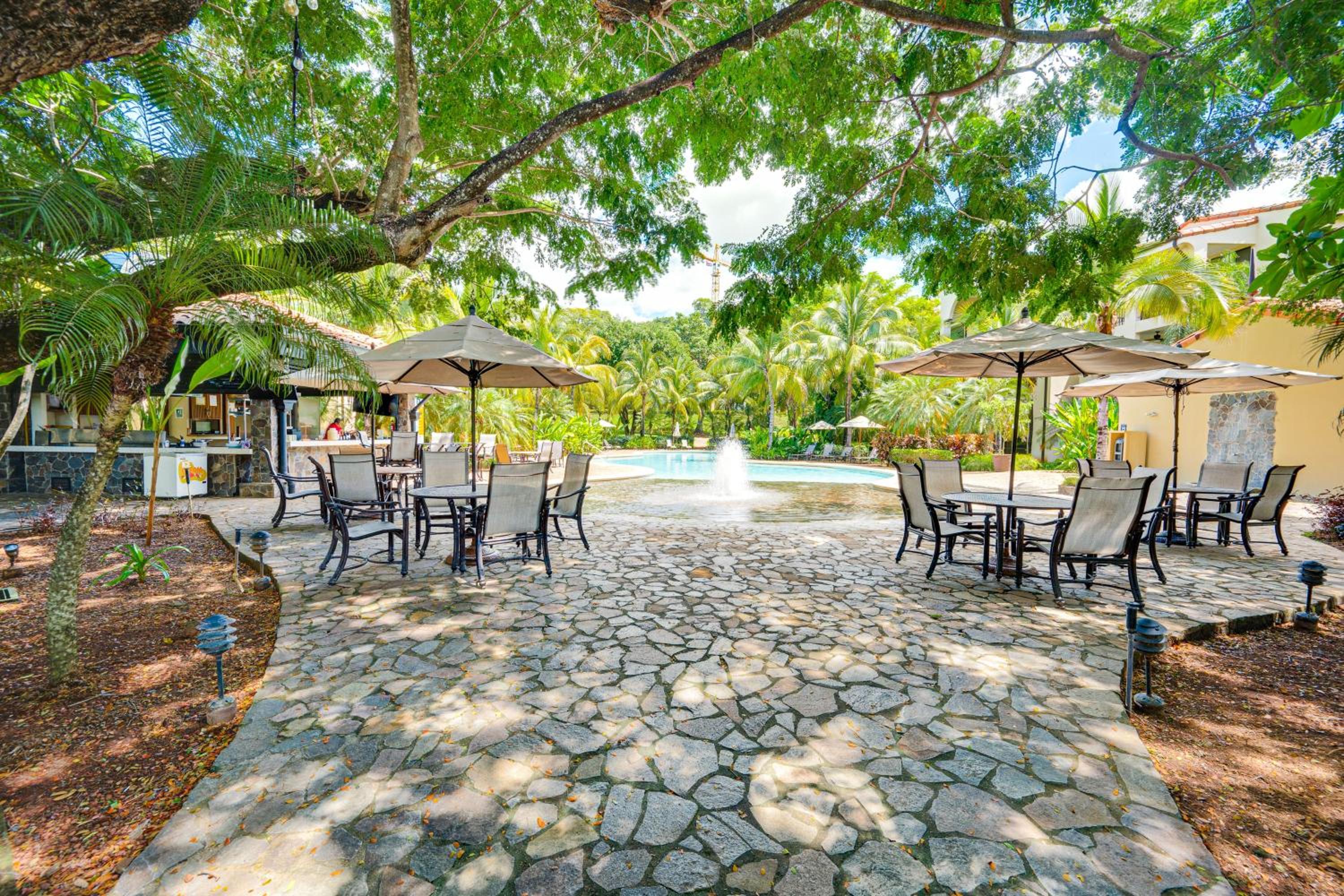 Pacifico Townhouse 106