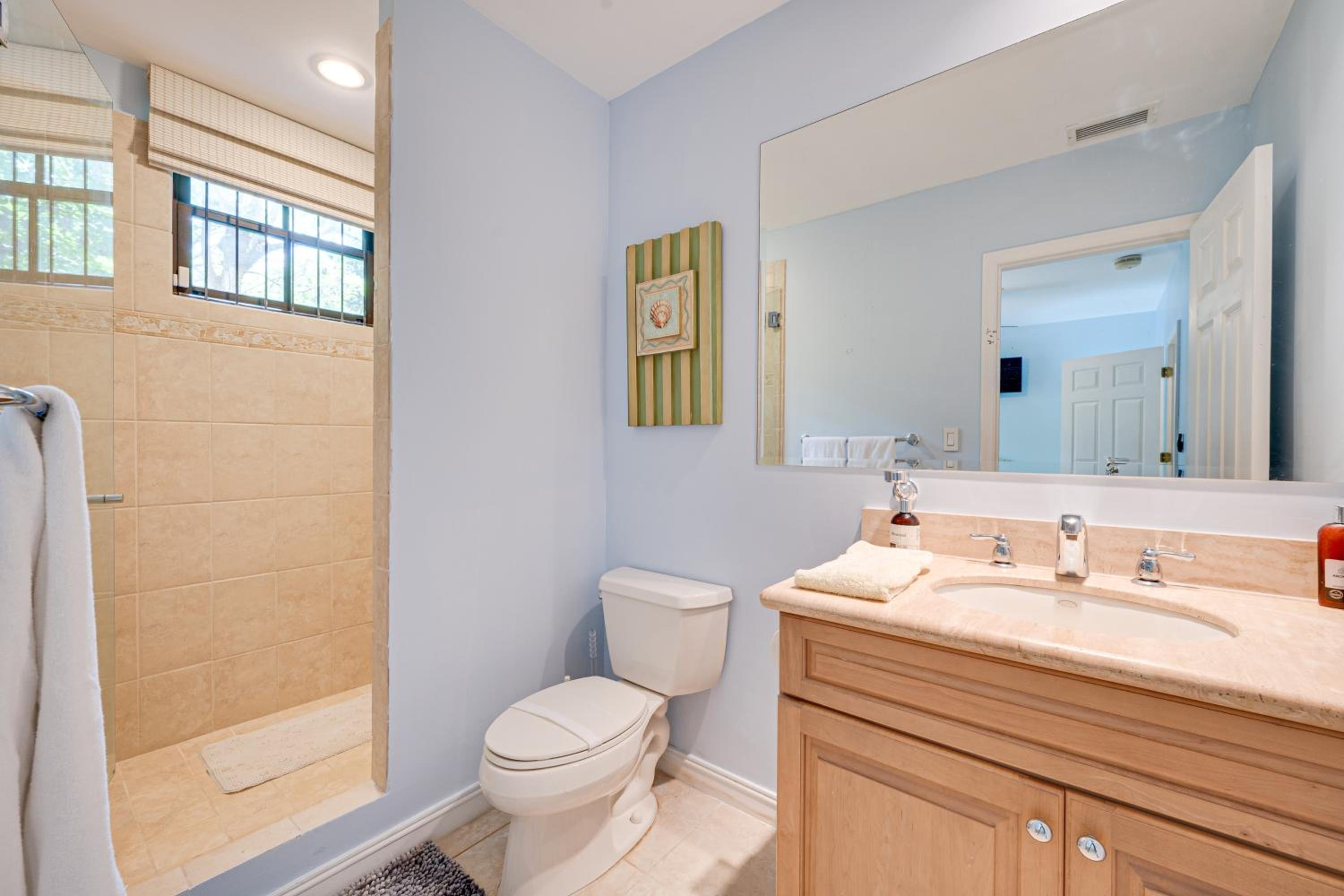 Pacifico Townhouse 106