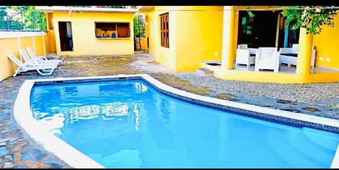 Hermosa villa con vista al mar view 5