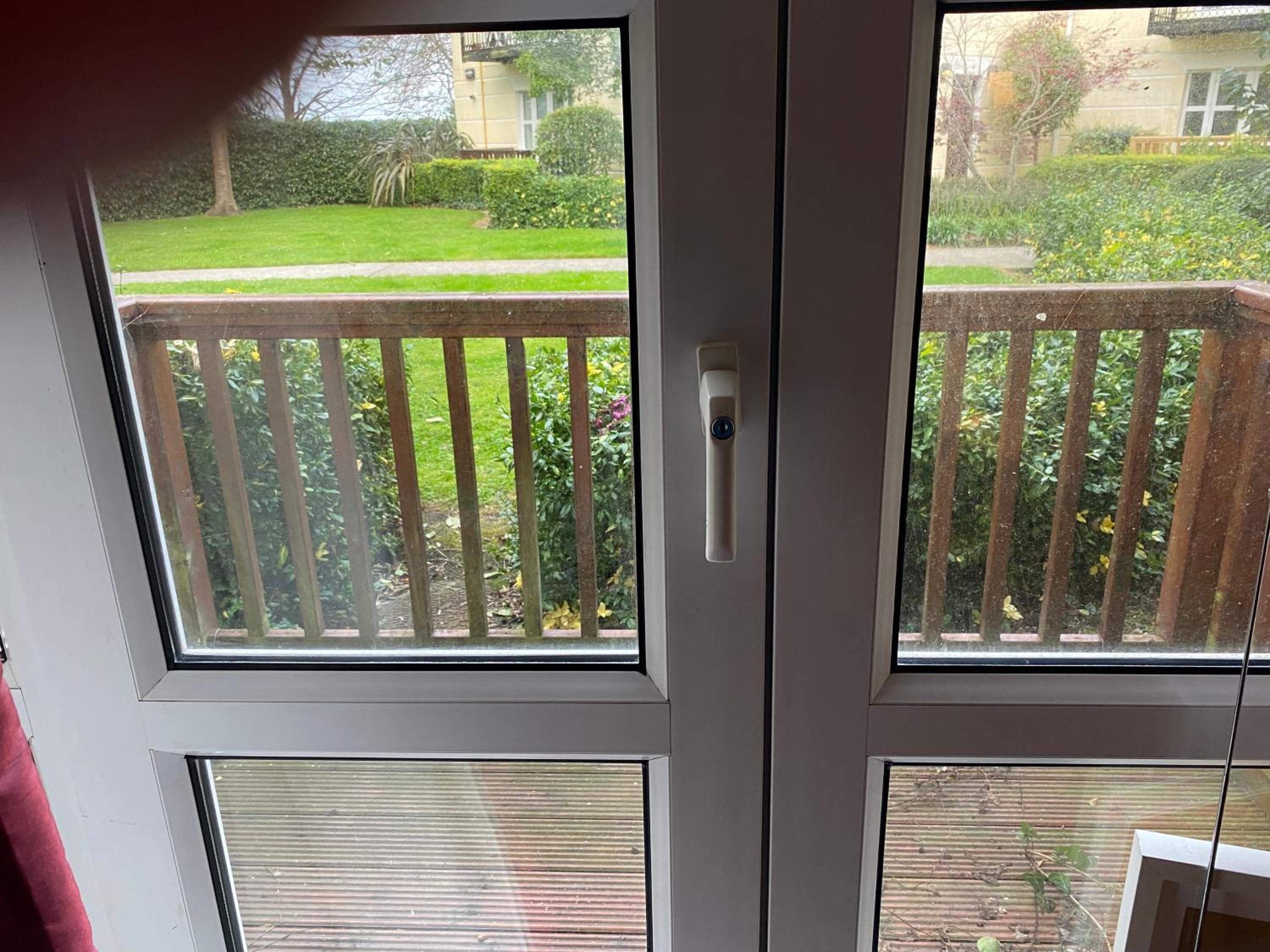 Comfy Apartment near Dublin Airport with FREE PARKING