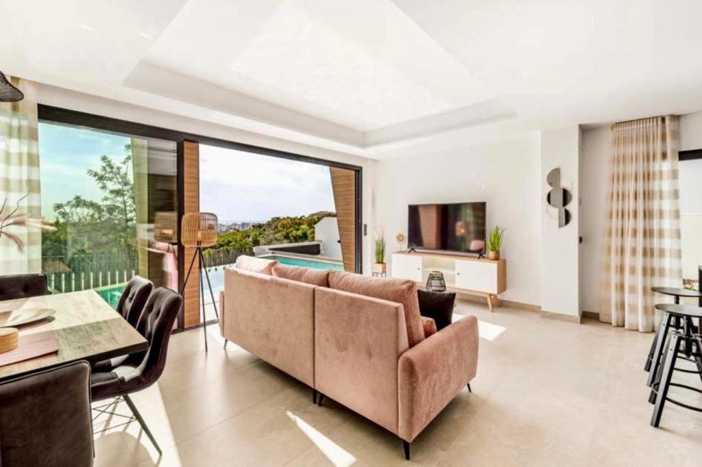 Villa popeson