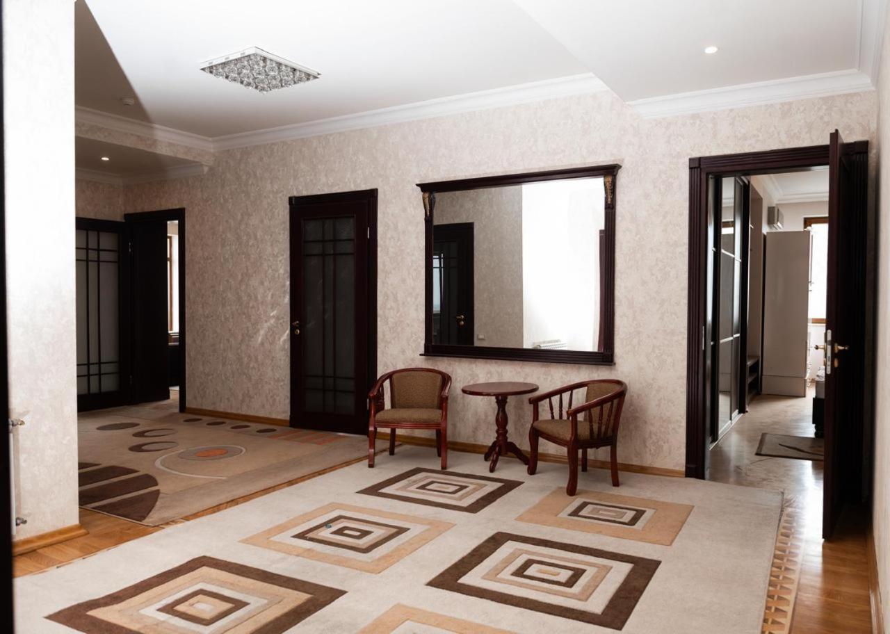 Baku & Central Aparment