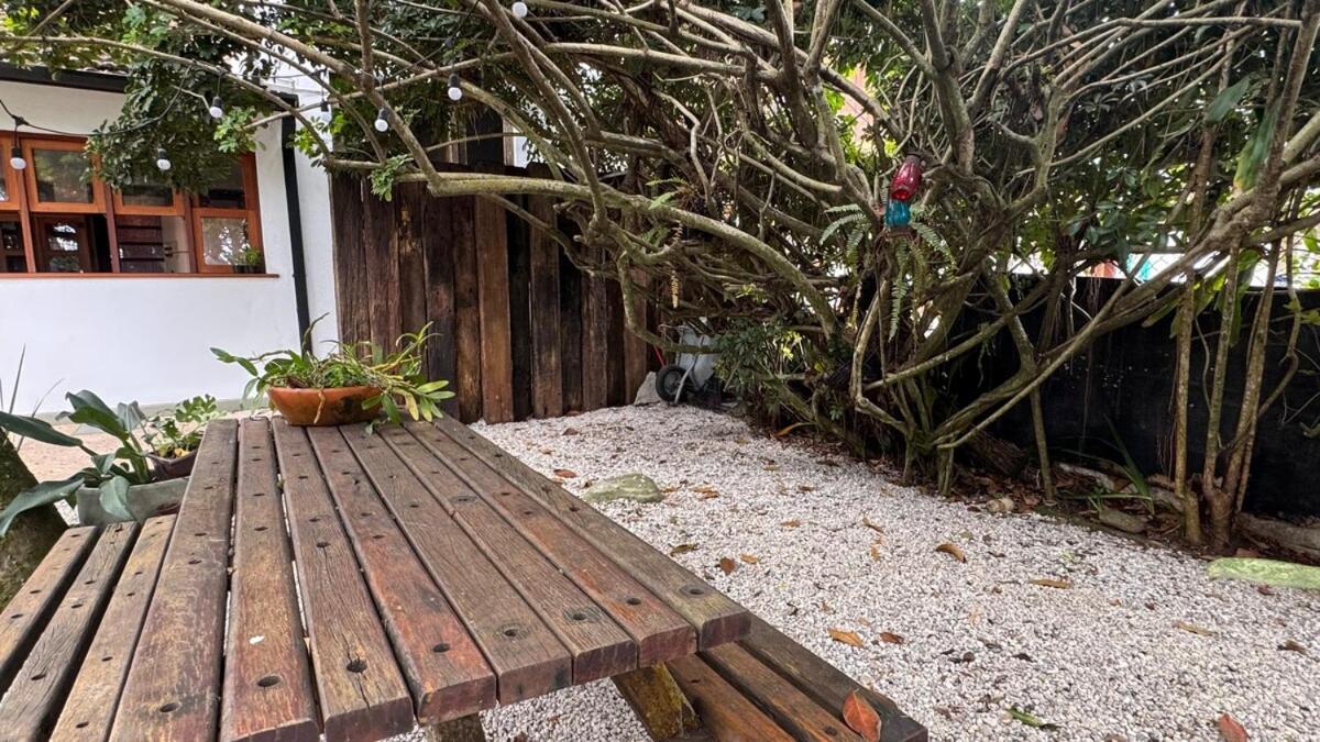 BH31 - Casa na Orla do Itaguá, Pertinho de TUDO!