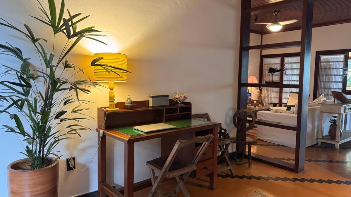 BH31 - Casa na Orla do Itaguá, Pertinho de TUDO!
