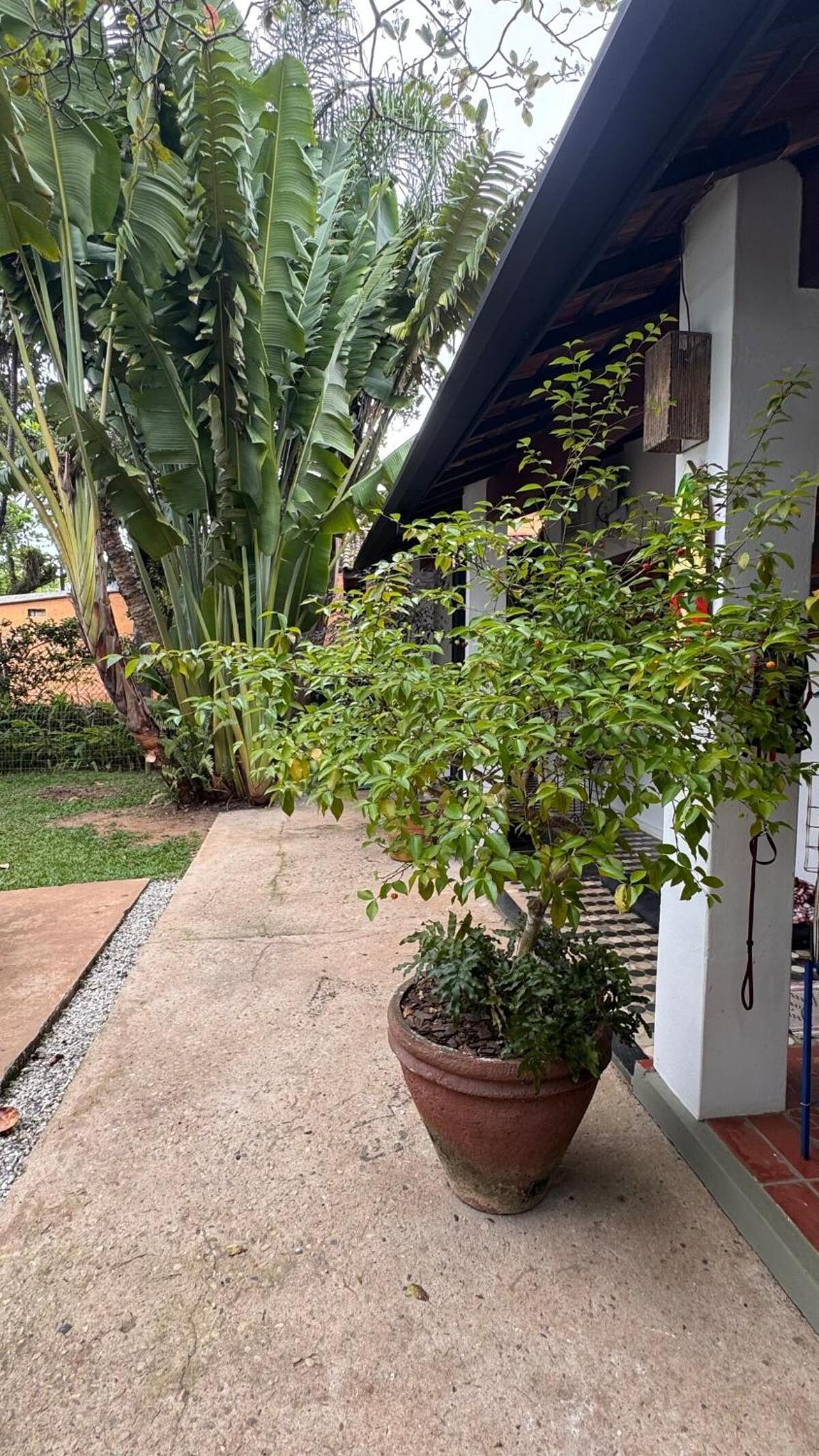 BH31 - Casa na Orla do Itaguá, Pertinho de TUDO!