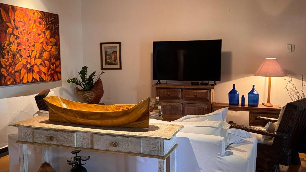 BH31 - Casa na Orla do Itaguá, Pertinho de TUDO!