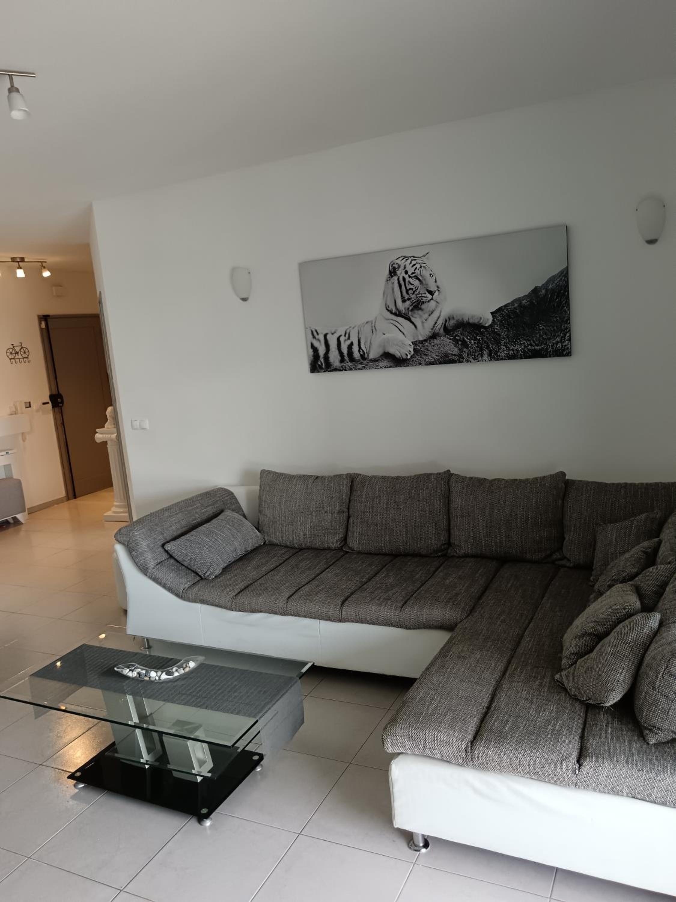 Laginha's beach view apartment
