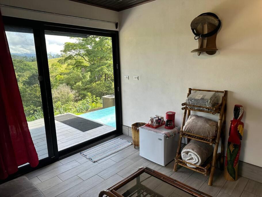 Refugio La Montaña, Costa Rica, Chic Retreat and Pool