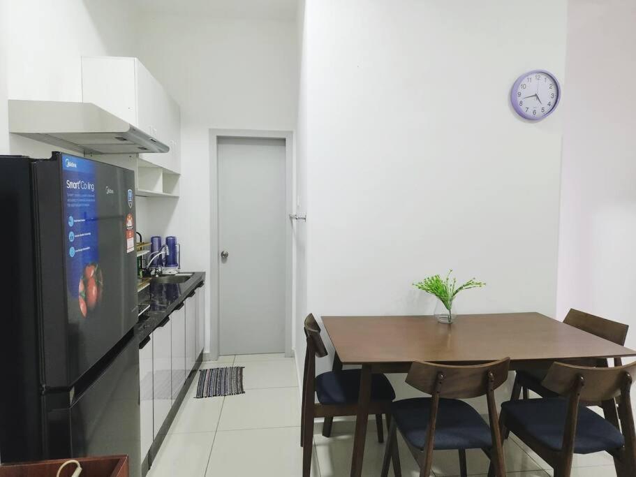 Ipoh town horizon condo 3br 6pax infinity pool photo 6