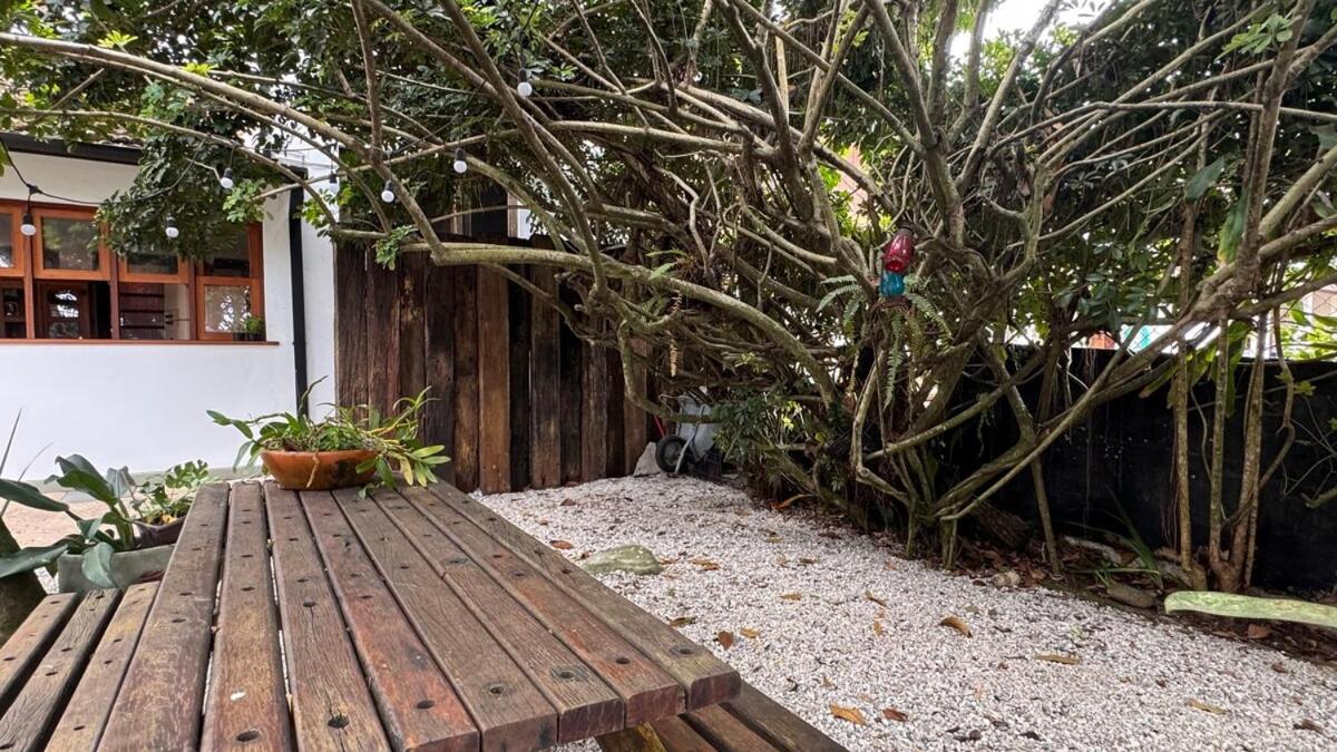 BH31 - Casa na Orla do Itaguá, Pertinho de TUDO!