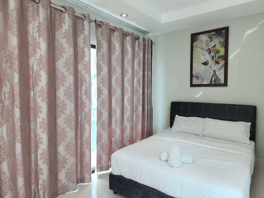Ipoh Kinta river front luxury pent house 4br 18pax photo 4