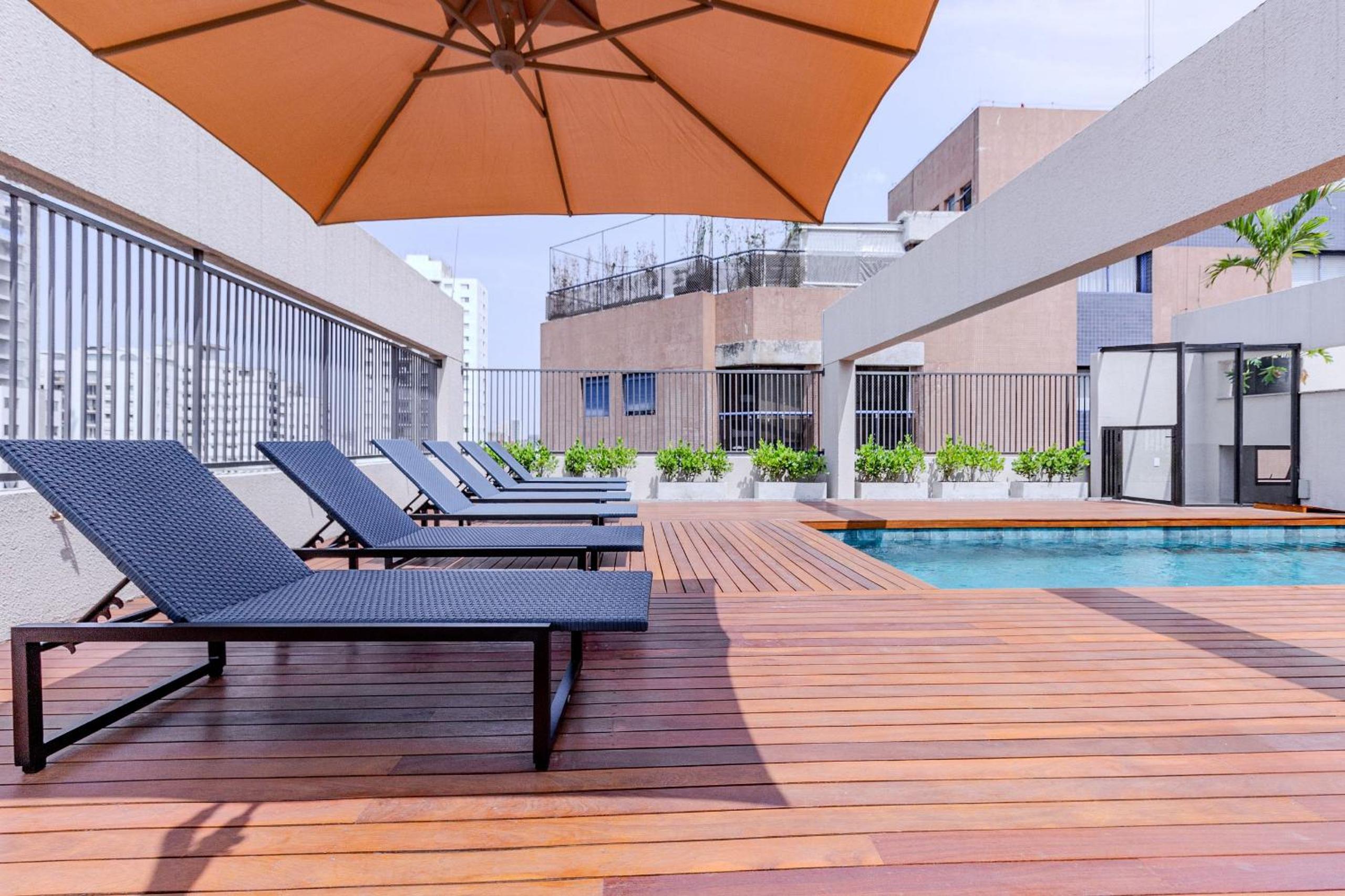 Xtay Vila Madalena - Stay close to everything with an outdoor pool and access to the best coworking spaces in Vila Madalena