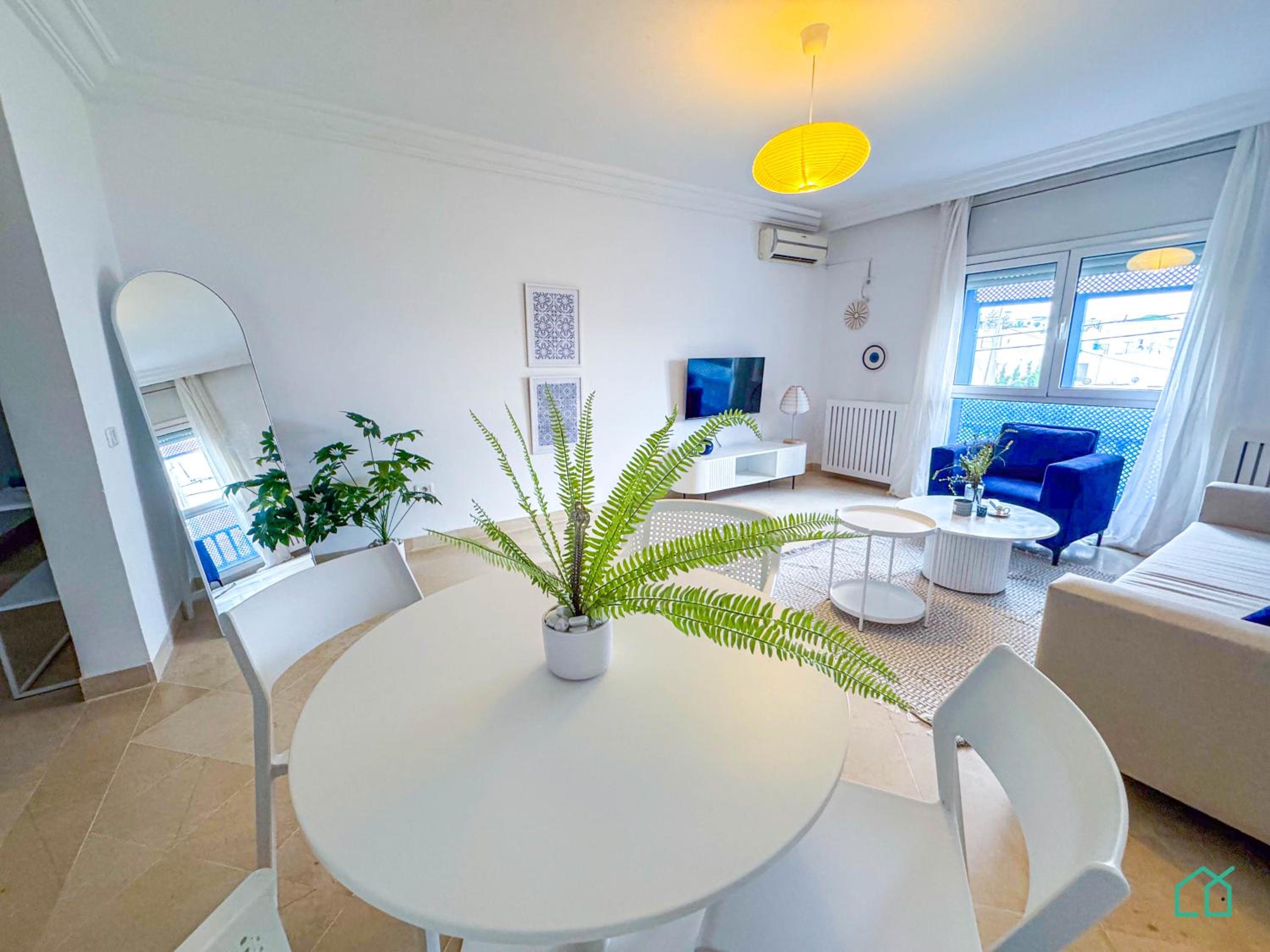 Coste Sidi Bou Said A3: Spacious and central view 3