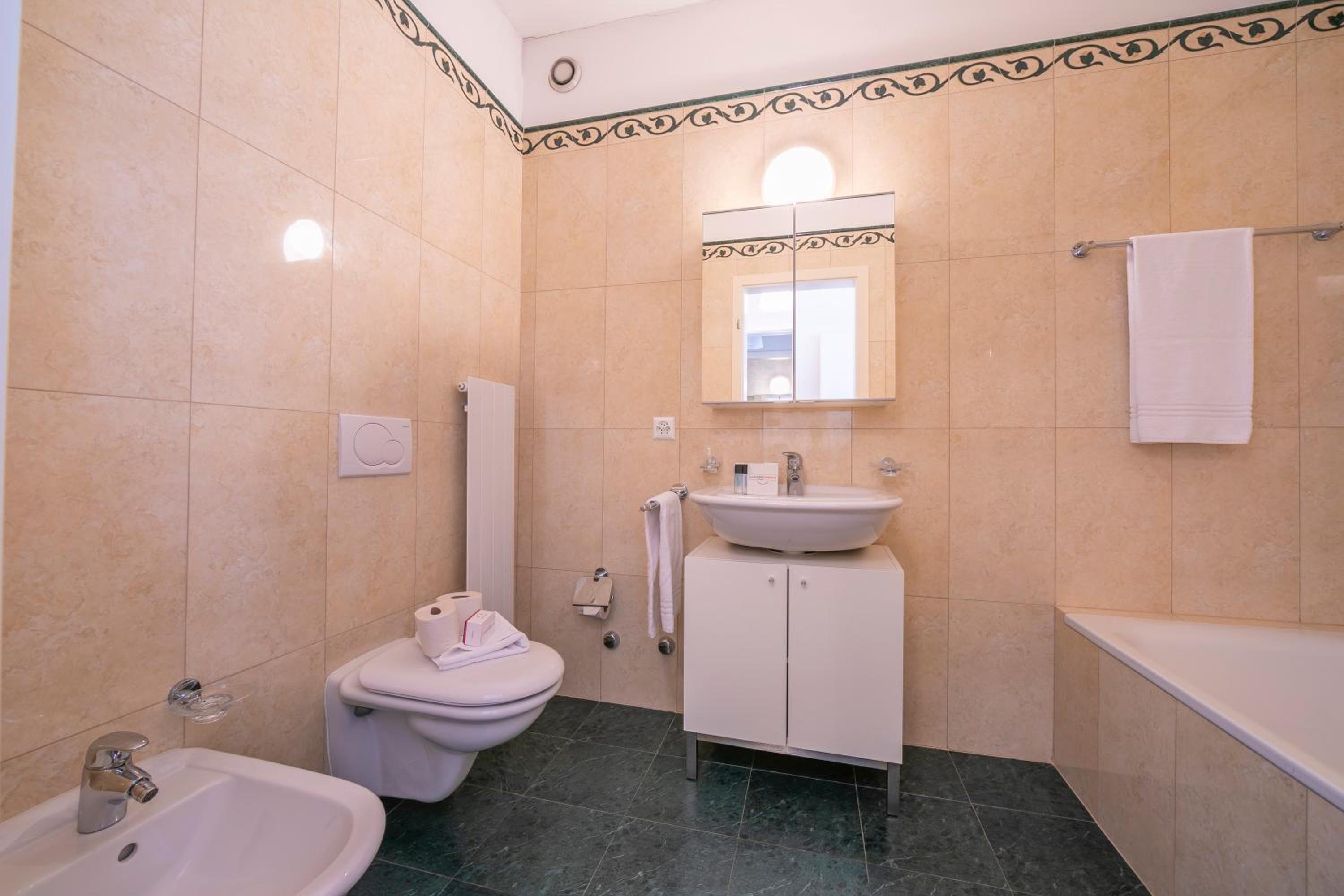 La Maison du Bonheur - Happy Rentals