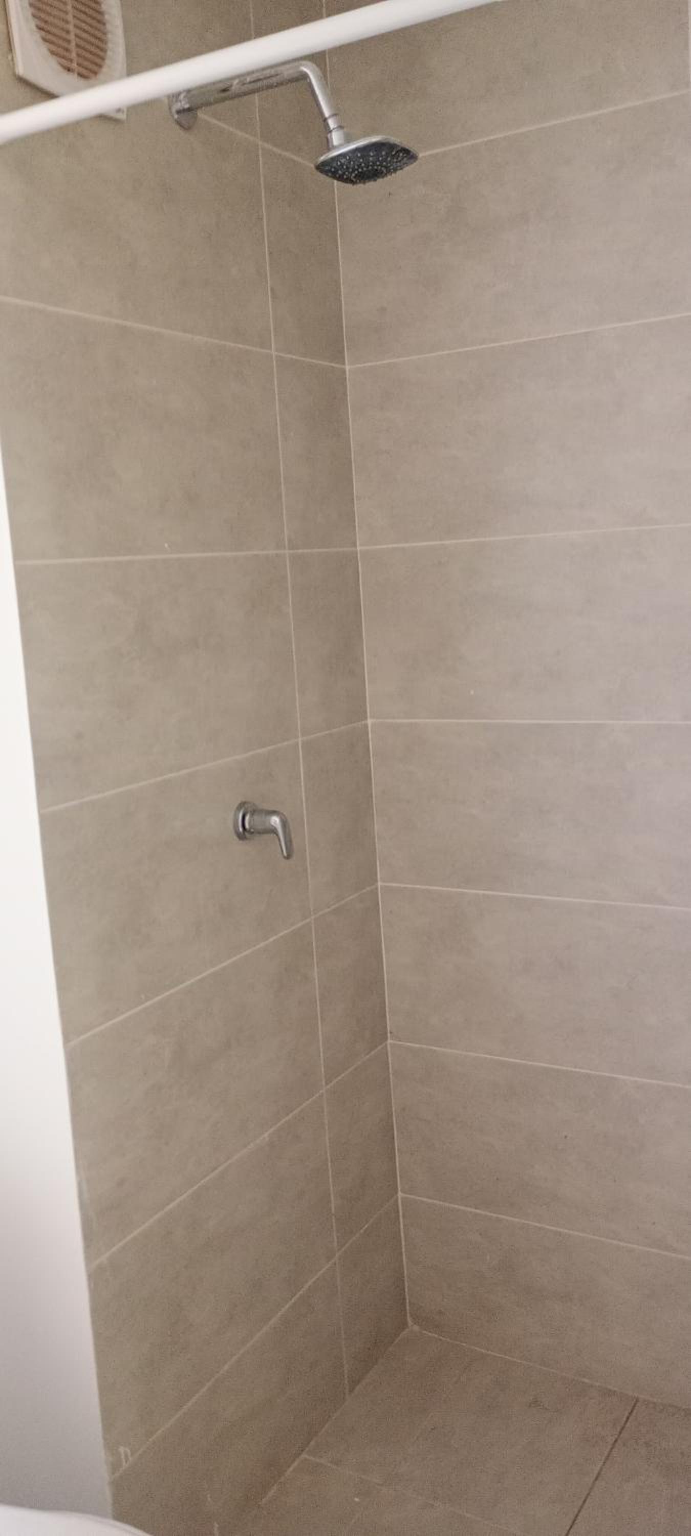 Habitacion en Ciudad Mallorquin Baño Compartido