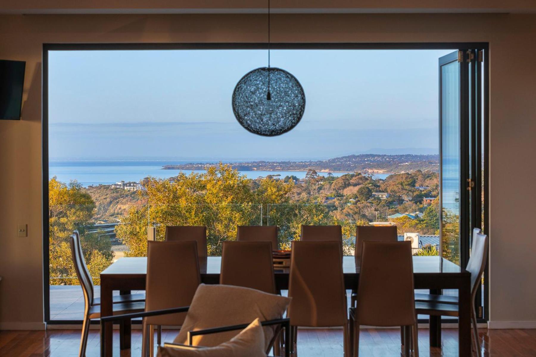 Bella Vista Heated Pool & Spa with Stunning View