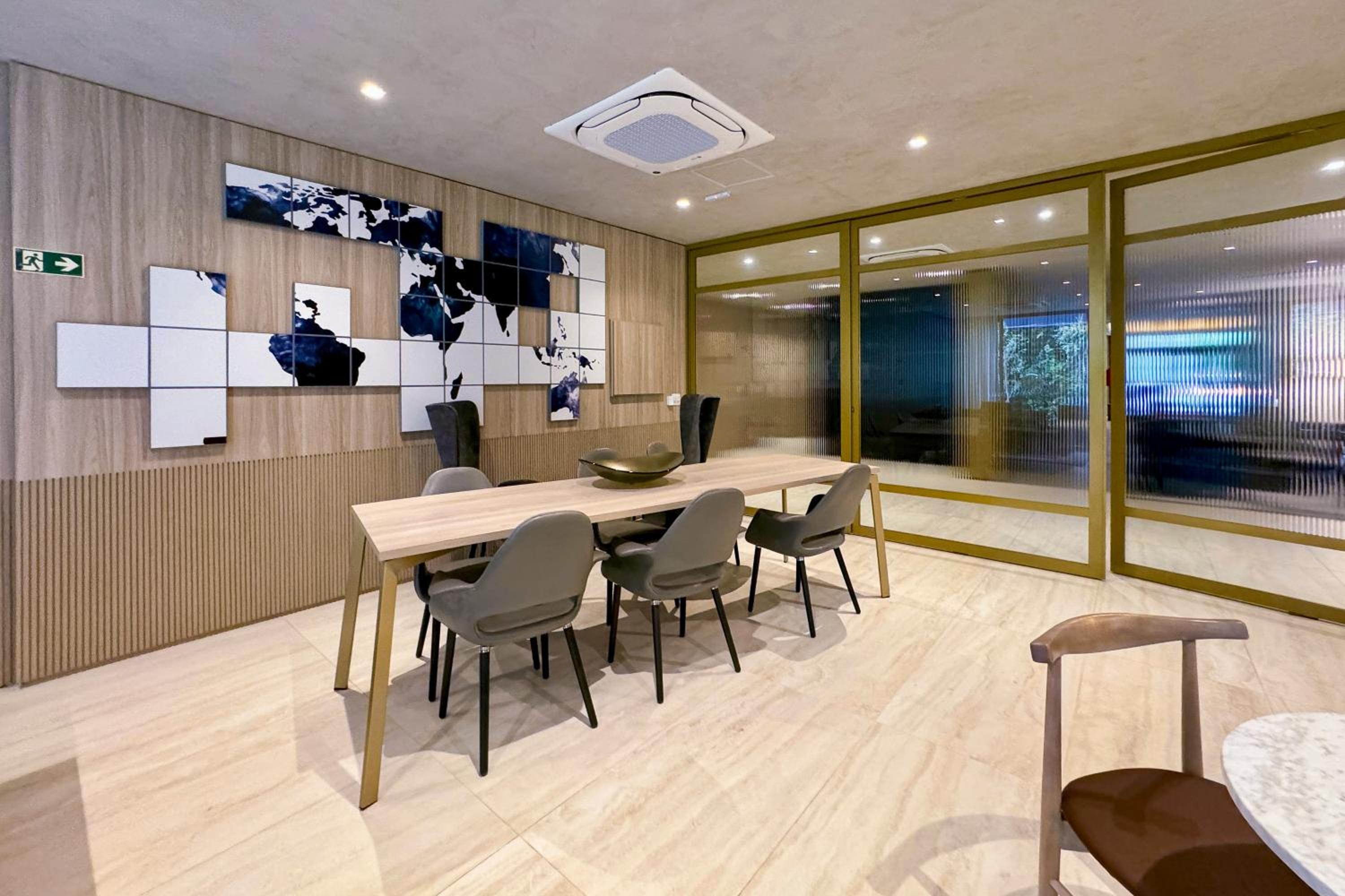 meeting & event spaces