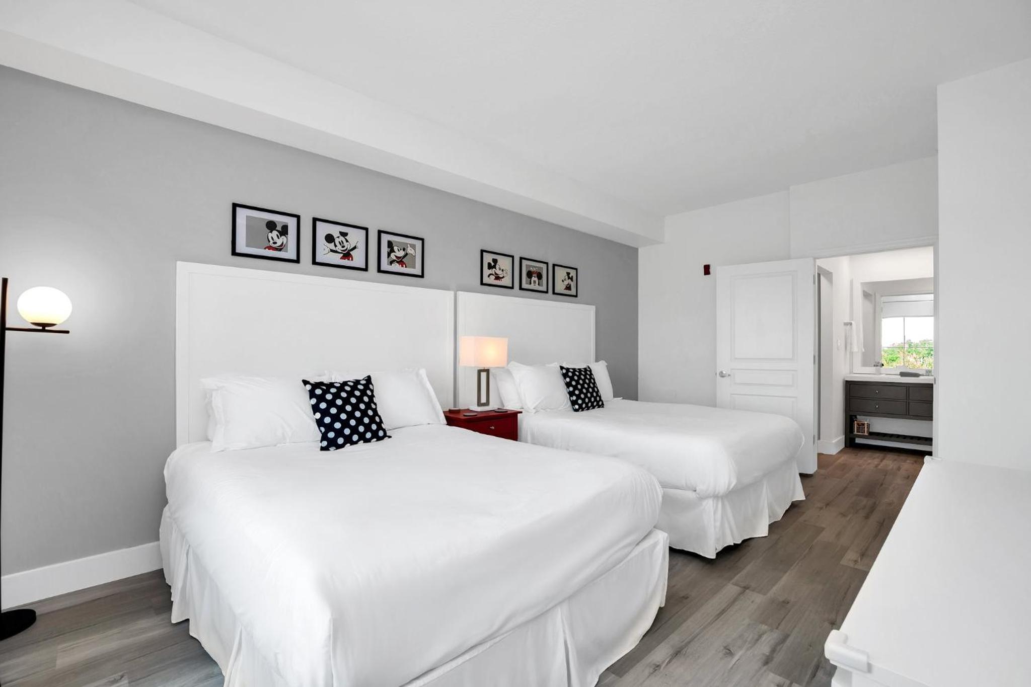 NEW in Lake Buena Vista 1 mile to Disney Springs