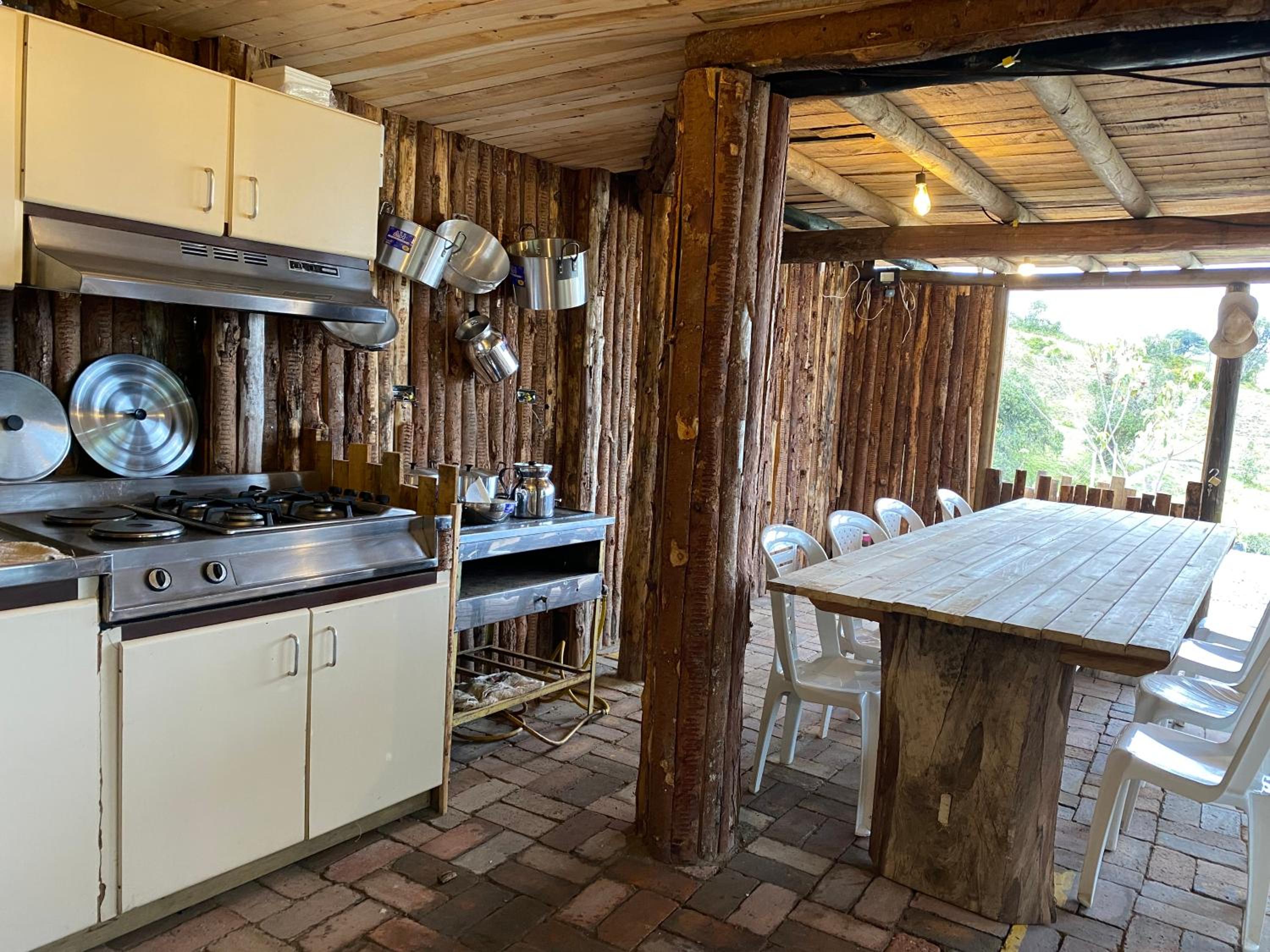 CASA GLAMPiNG GUATAVITA Familiar Cap Max 13 pers
