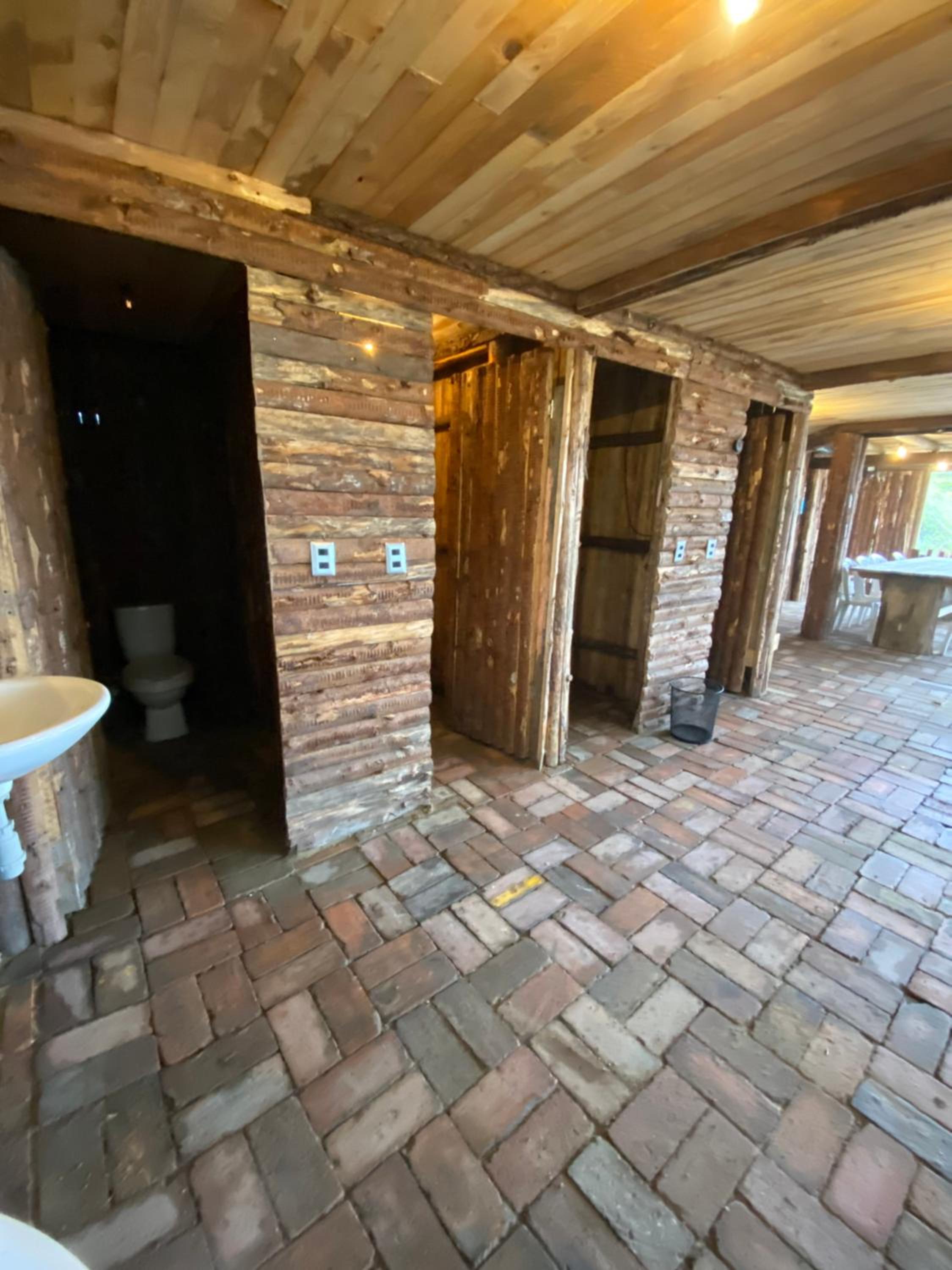 CASA GLAMPiNG GUATAVITA Familiar Cap Max 13 pers