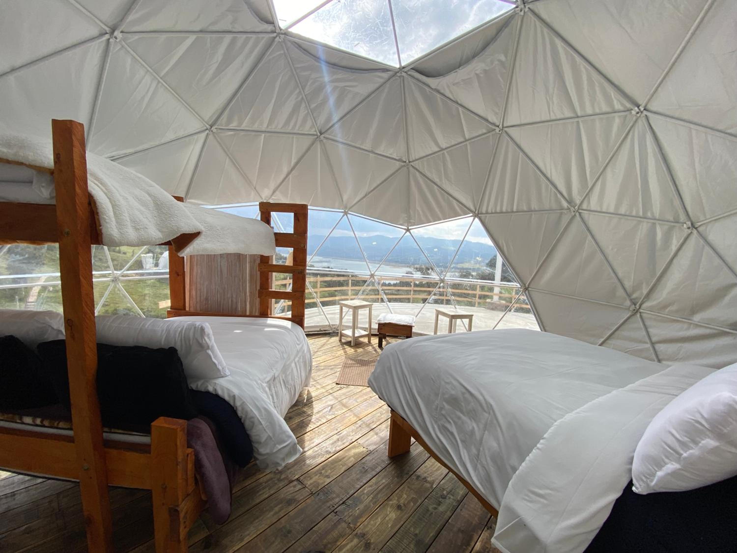 CASA GLAMPiNG GUATAVITA Familiar Cap Max 13 pers