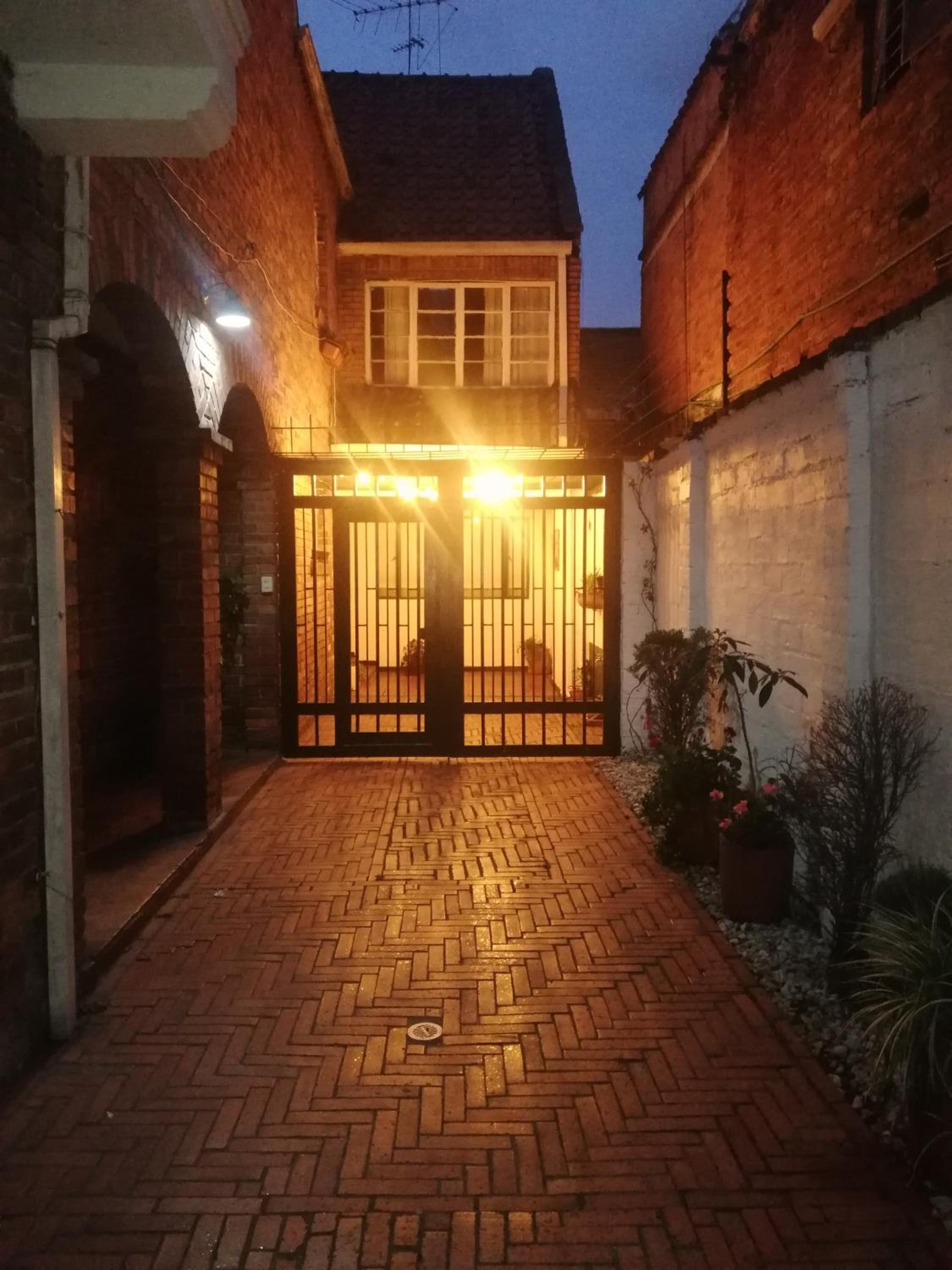 Apartamento amplio y muy bien ubicado