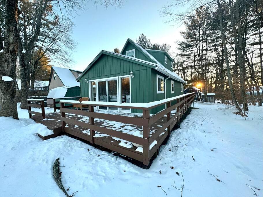 Lakefront with Lots of Light and Private Dock Access