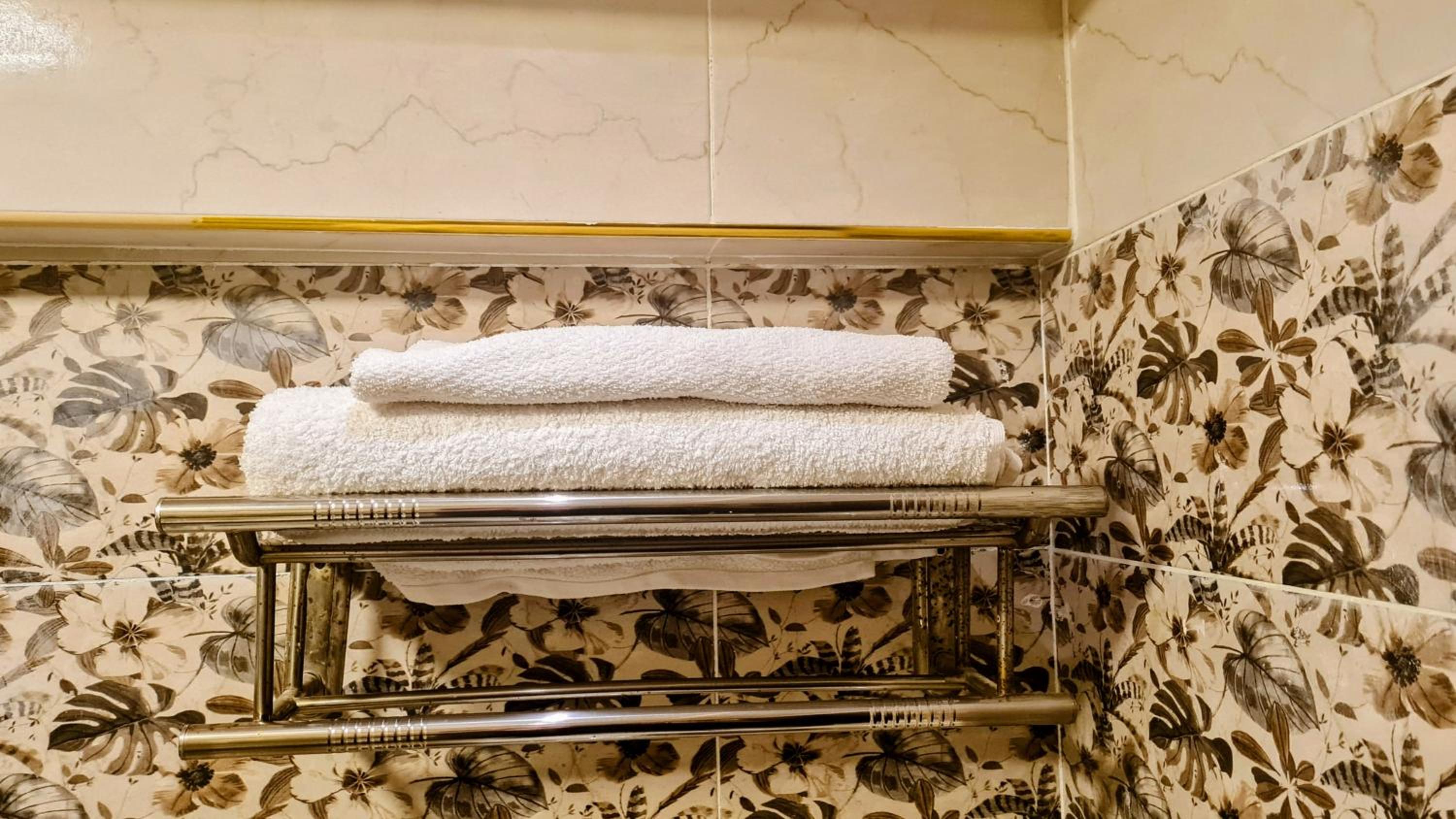 RD Served Apartment 3-Bedroom Dokki - Ideal Location Downtown Cairo