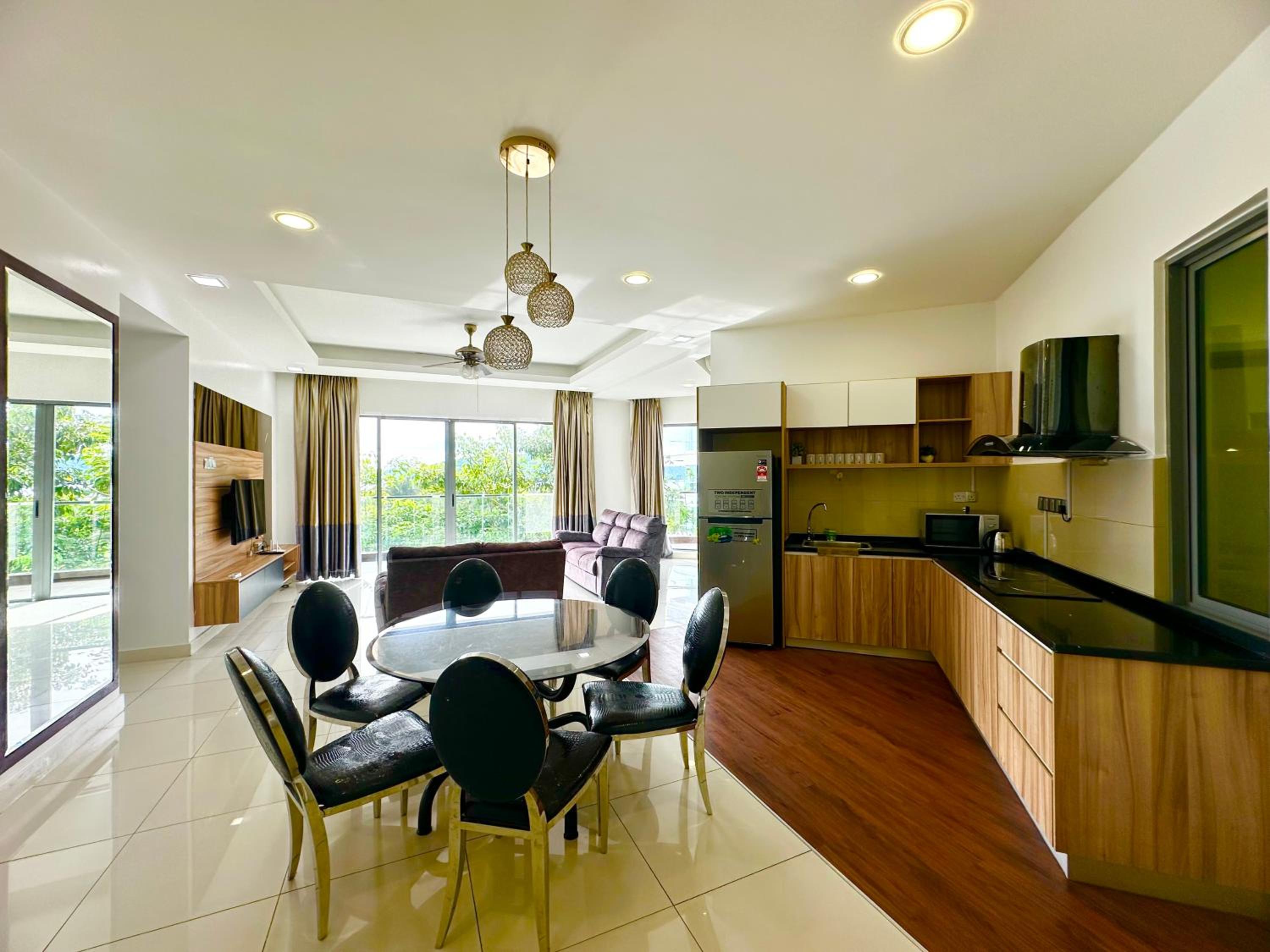 Sunset Seaview Vacation Condos @ IMAGO Shopping Mall, โกตากีนาบาลู - 17