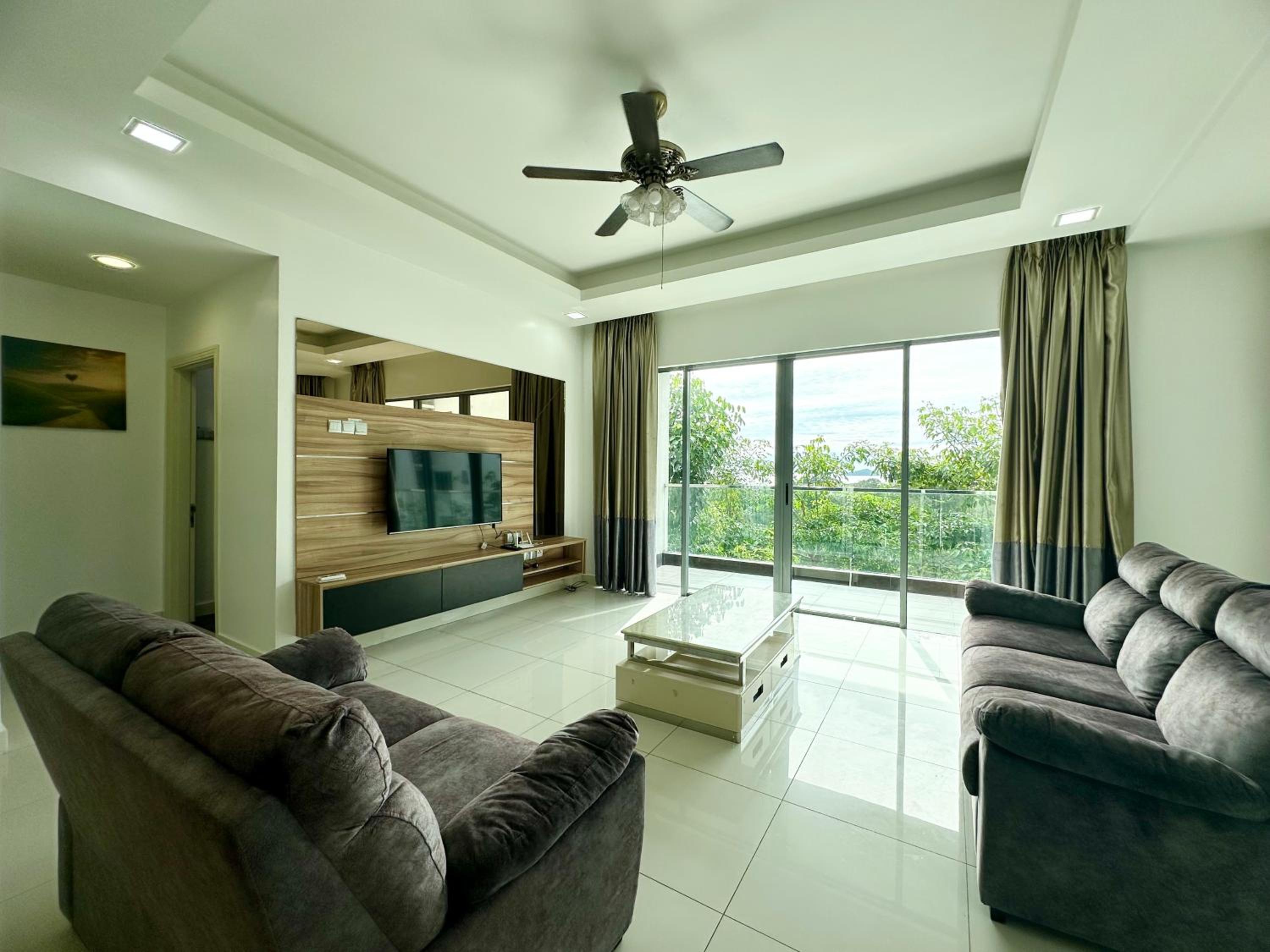 Sunset Seaview Vacation Condos @ IMAGO Shopping Mall, photo 42