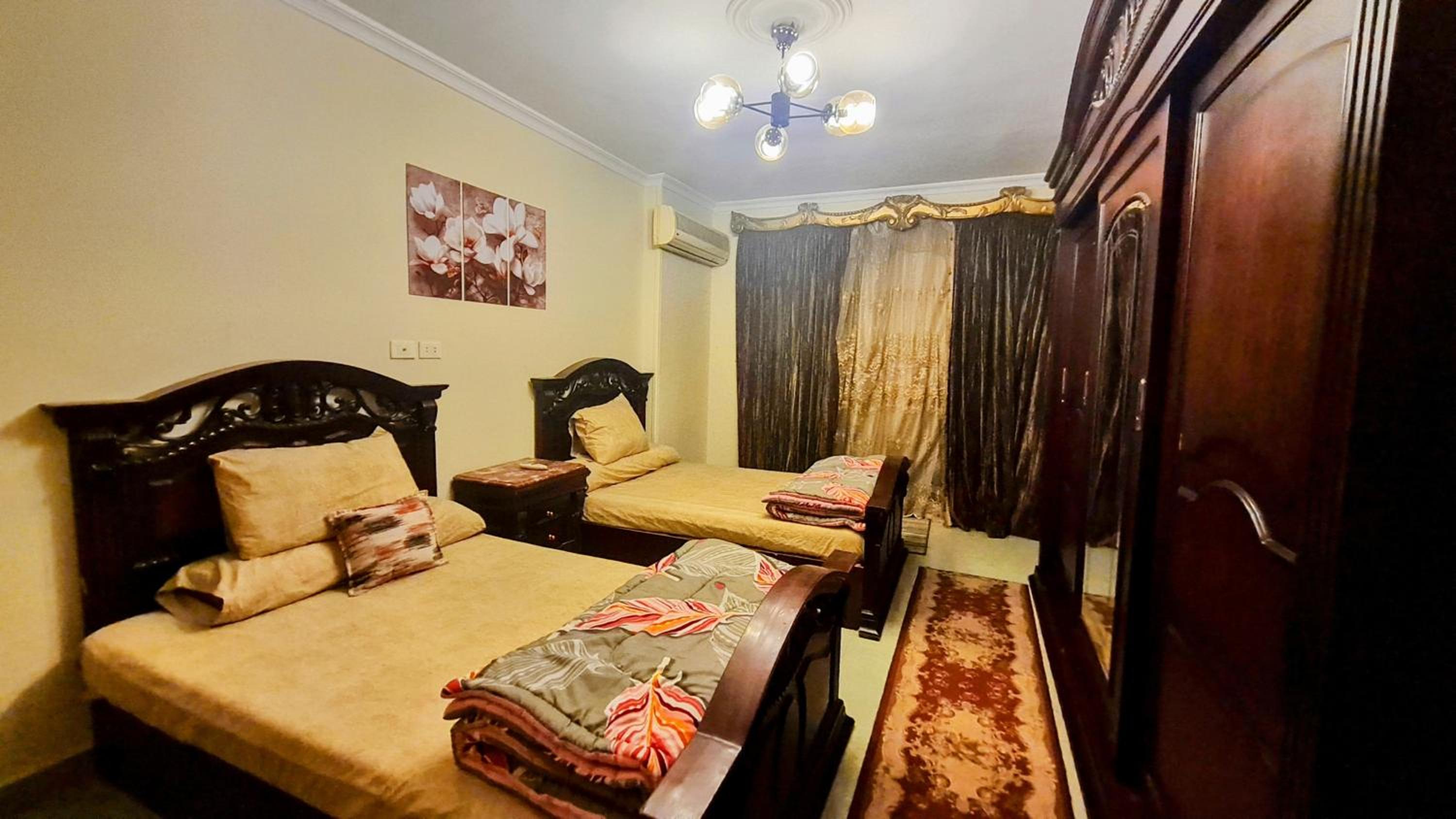 RD Served Apartment 3-Bedroom Dokki - Ideal Location Downtown Cairo