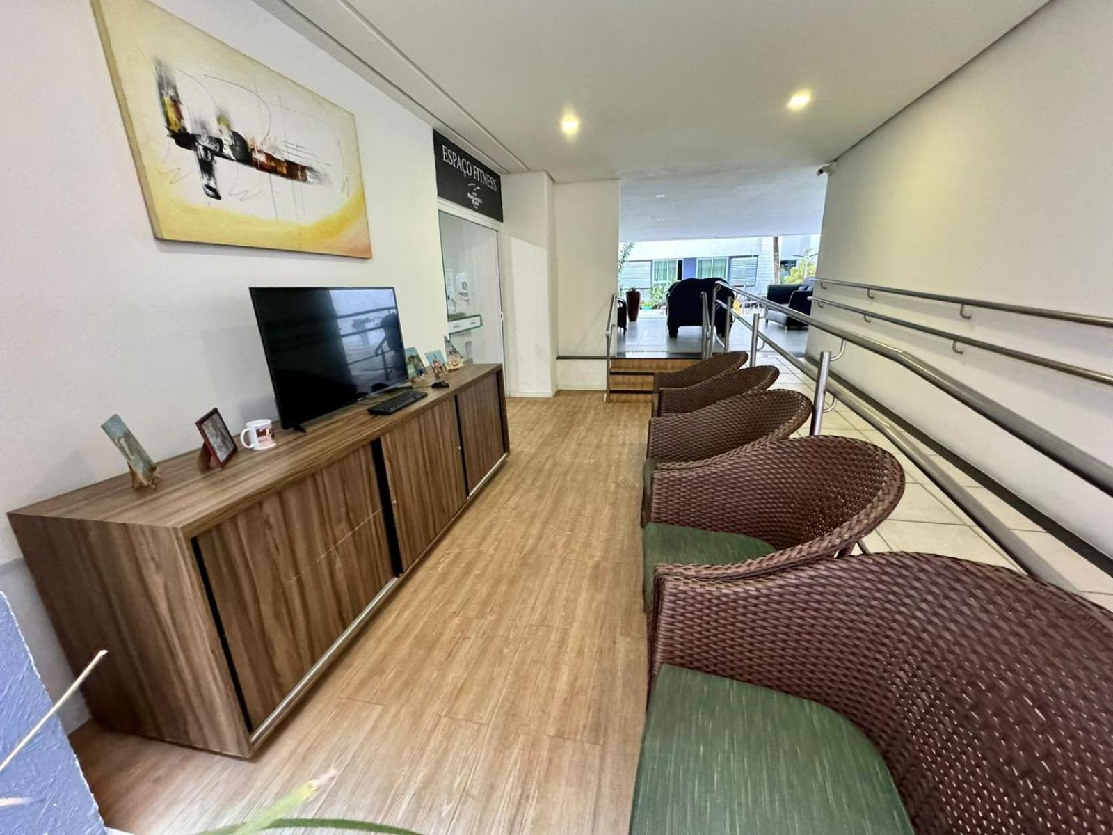 Edy hospedagens Beira-Mar flat 310 com vista para o morro do careca, piscina e localização privilegiada