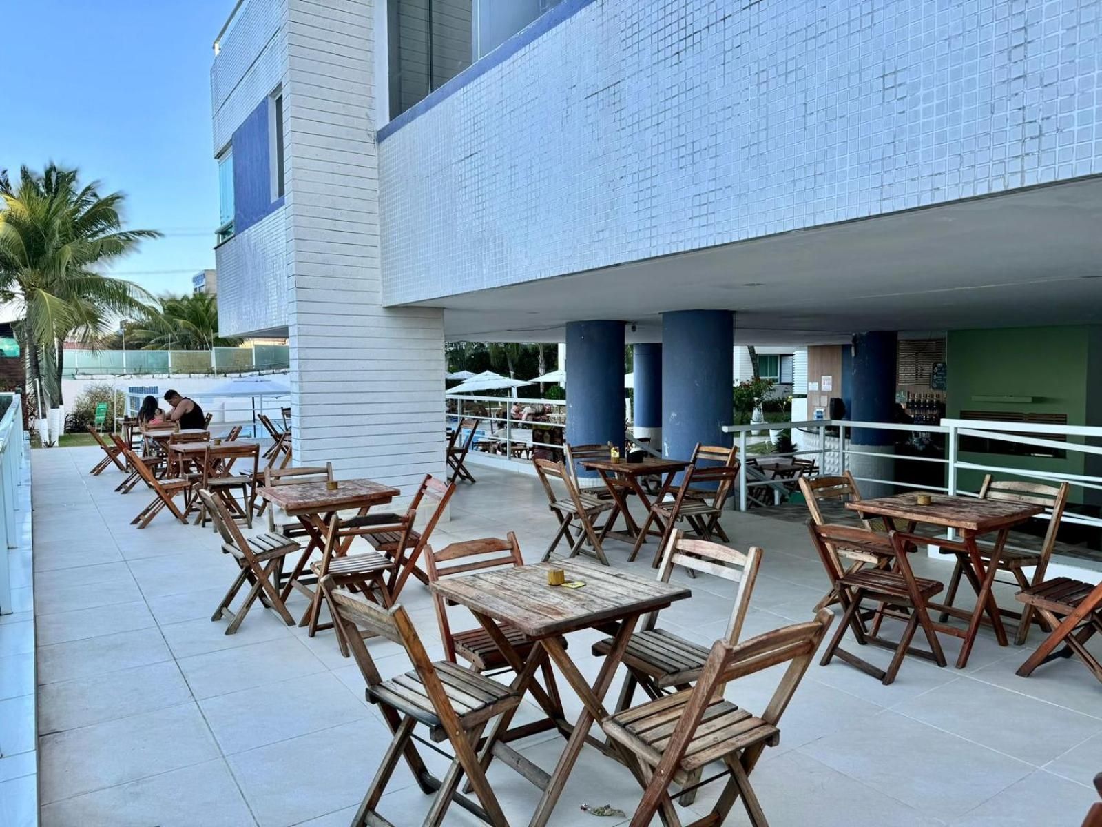Edy hospedagens Beira-Mar flat 310 com vista para o morro do careca, piscina e localização privilegiada