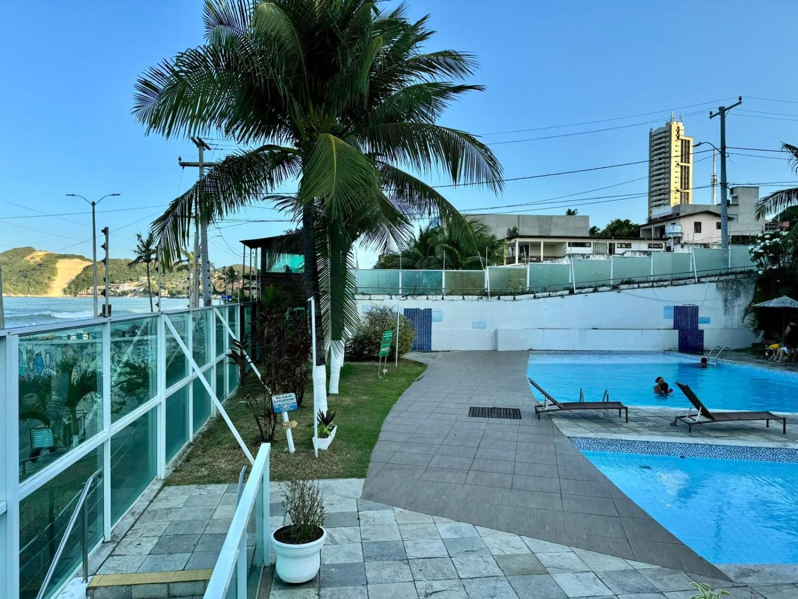 Edy hospedagens Beira-Mar flat 310 com vista para o morro do careca, piscina e localização privilegiada