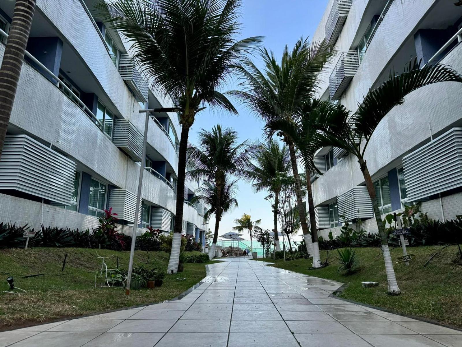 Edy hospedagens Beira-Mar flat 310 com vista para o morro do careca, piscina e localização privilegiada
