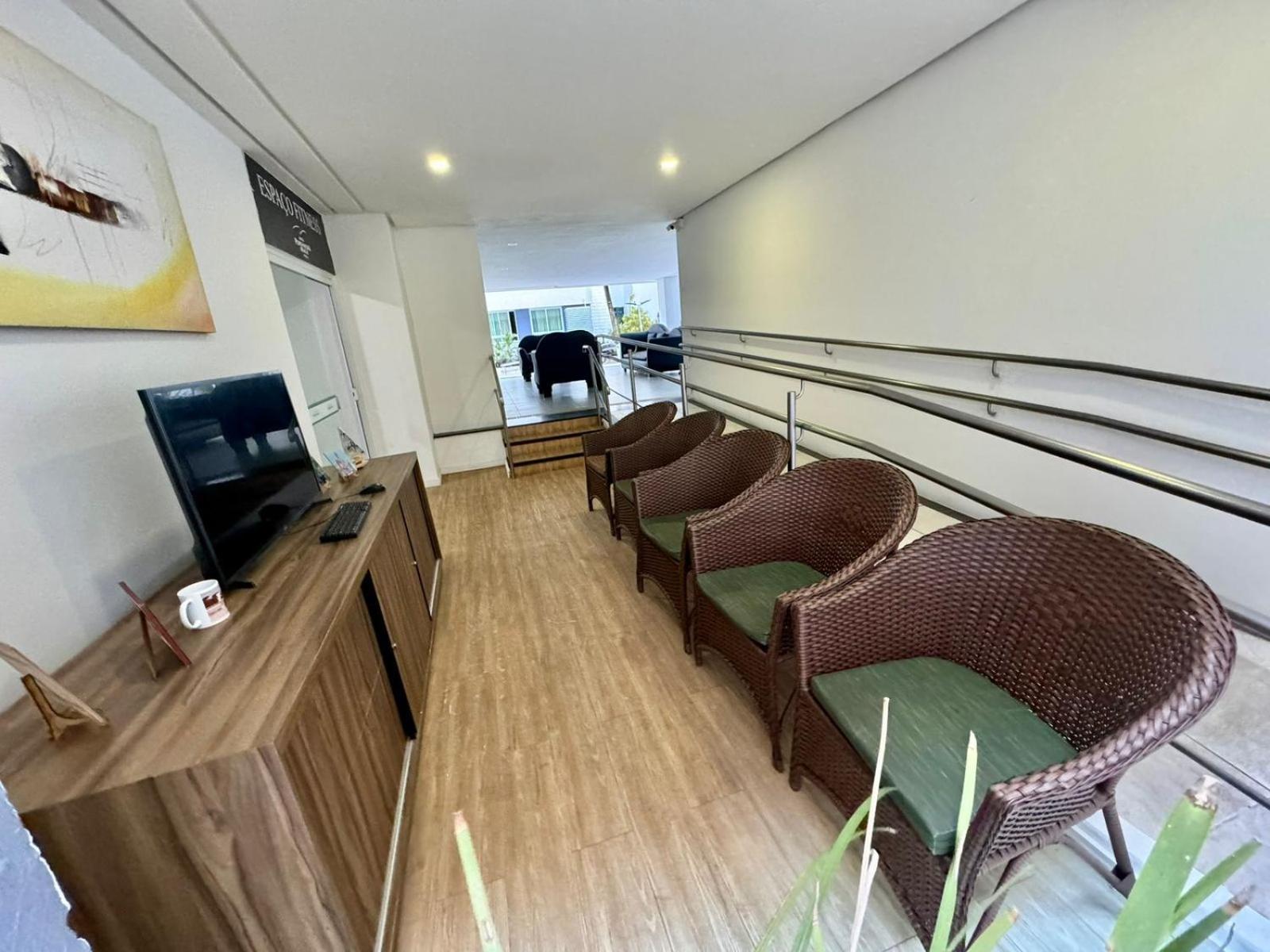 Edy hospedagens Beira-Mar flat 310 com vista para o morro do careca, piscina e localização privilegiada