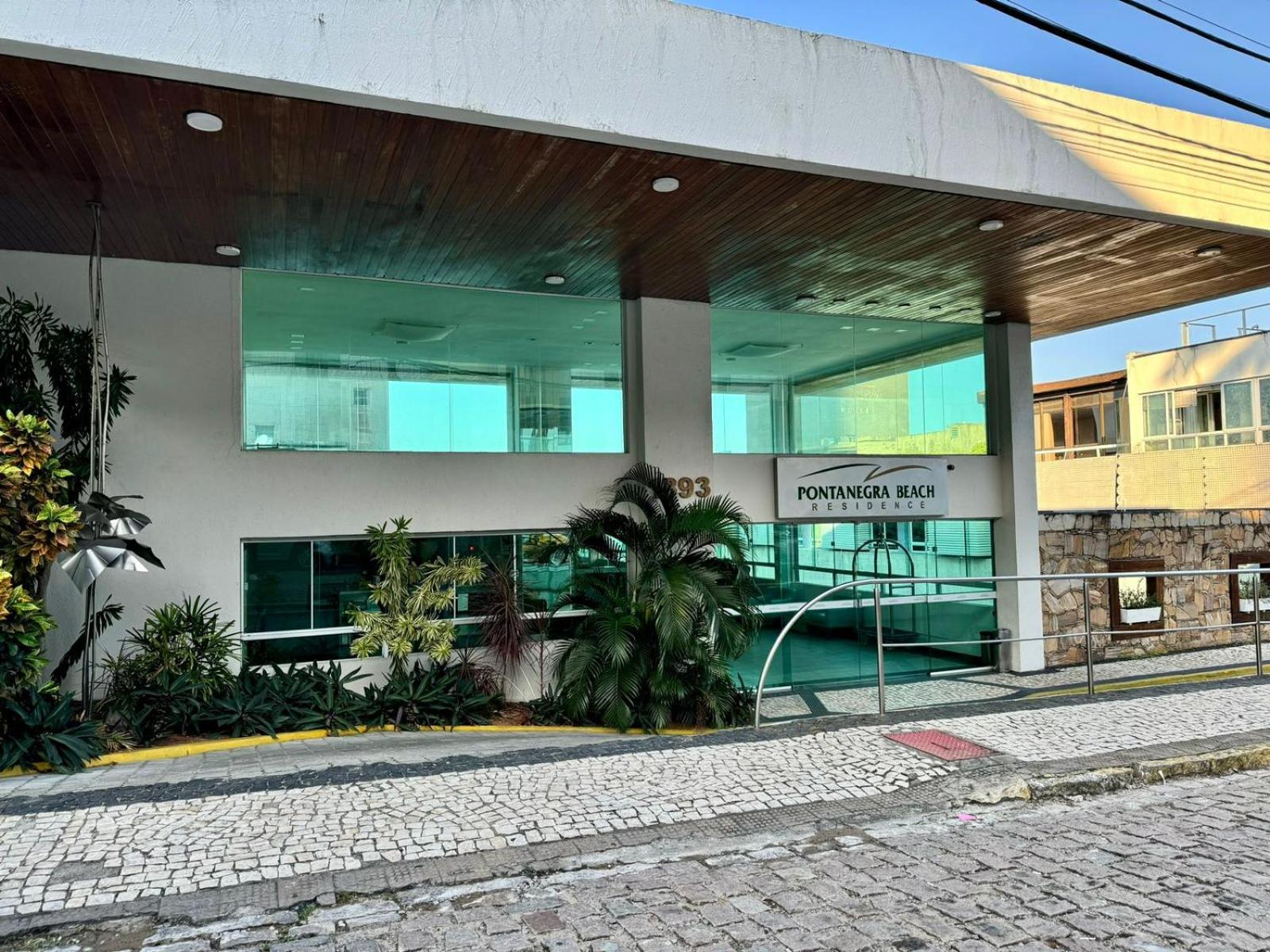 Edy hospedagens Beira-Mar flat 310 com vista para o morro do careca, piscina e localização privilegiada