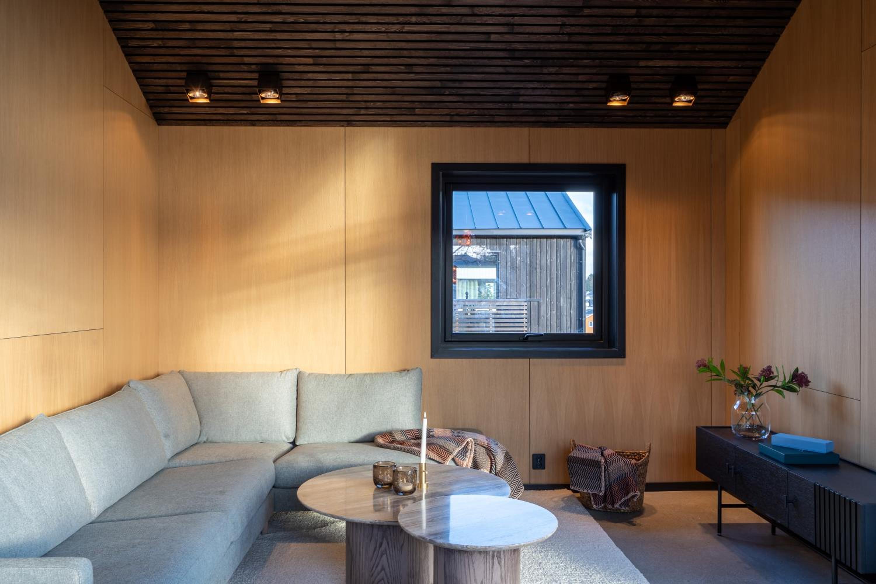 Aurora Luxe Retreat