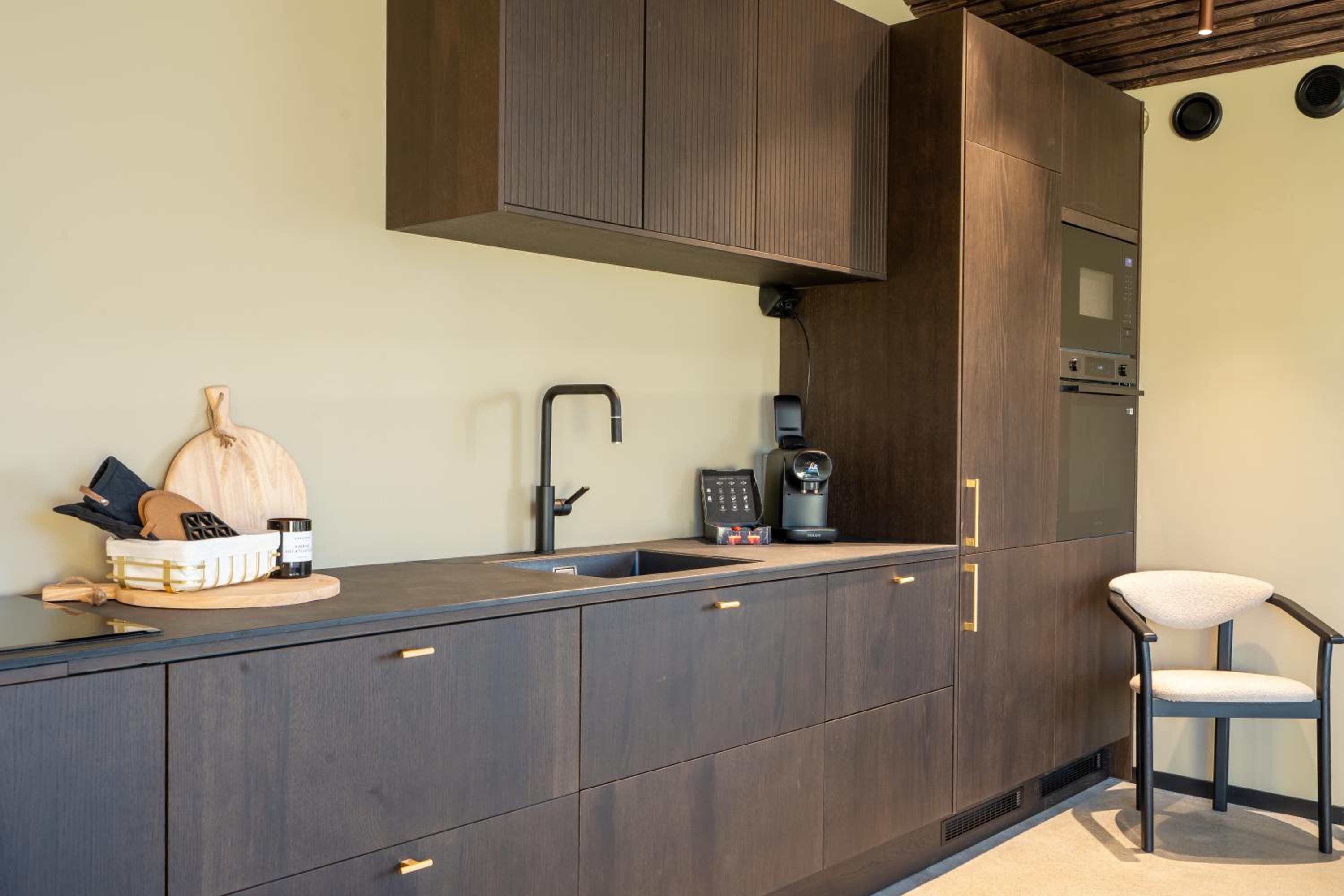 Aurora Luxe Retreat