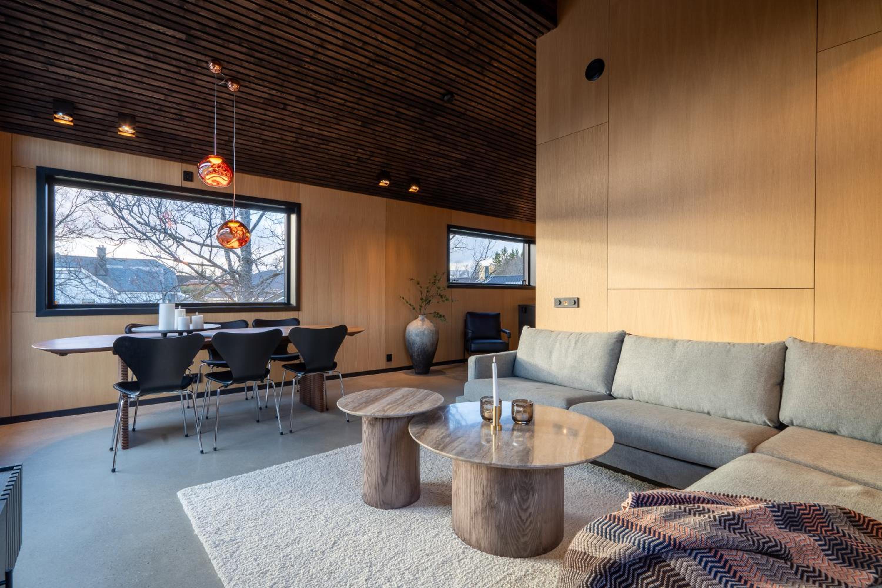 Aurora Luxe Retreat