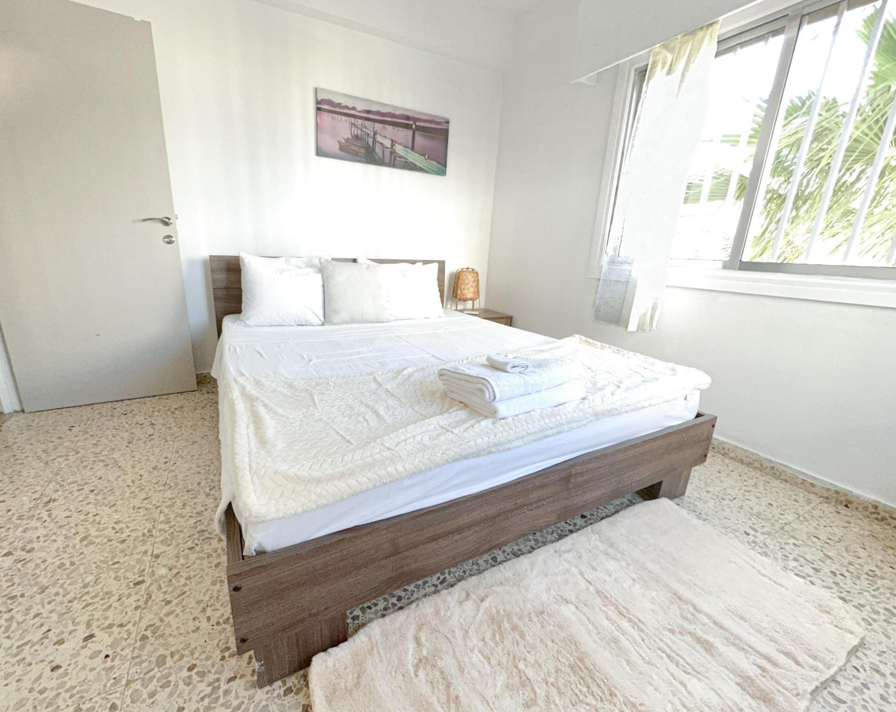 Sea and Lake Breeze 1BR Apt