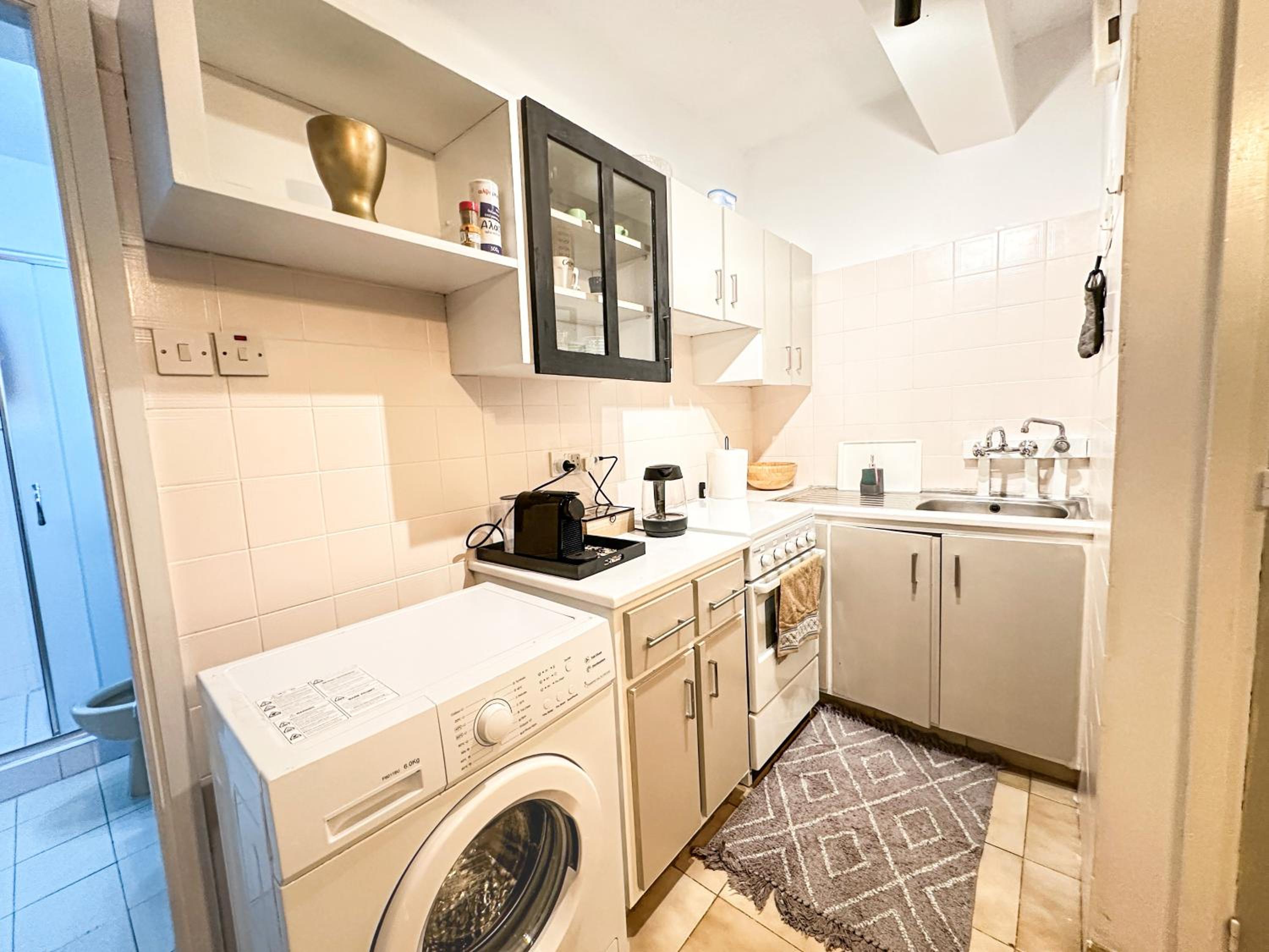 Sea and Lake Breeze 1BR Apt