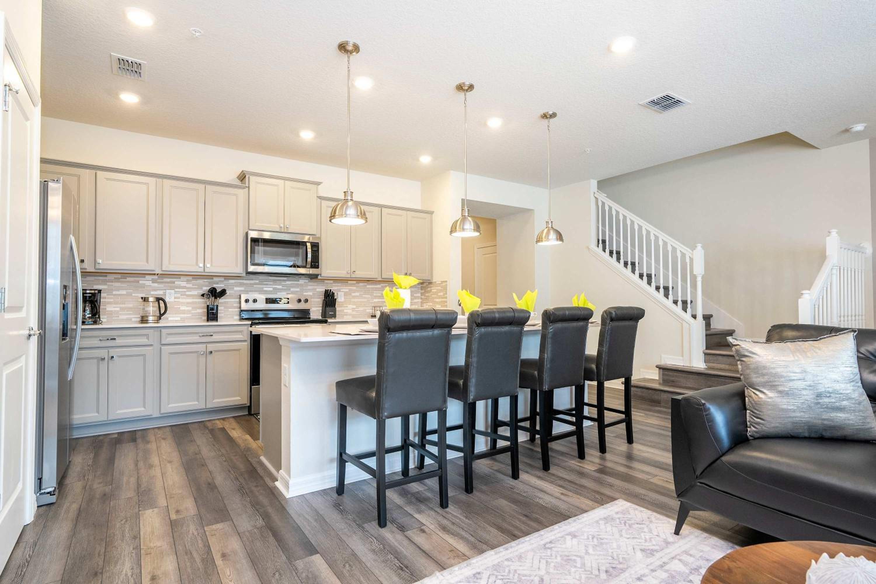 Family Friendly 5Bd Close to Disney at Windsor Cay 1269