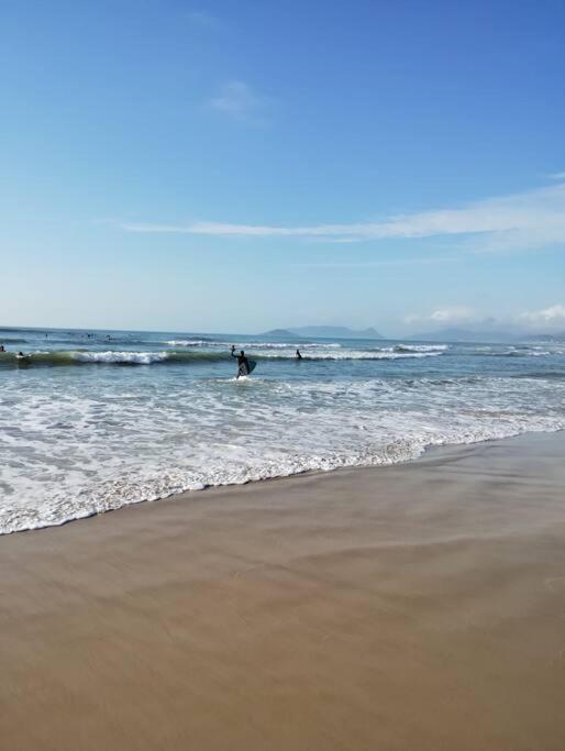 Casa aconchegante a 500 perto da praia