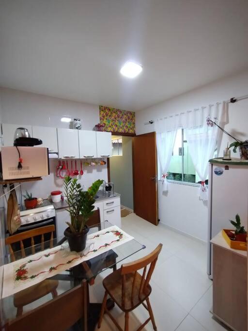 Casa aconchegante a 500 perto da praia
