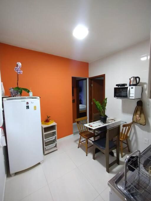 Casa aconchegante a 500 perto da praia